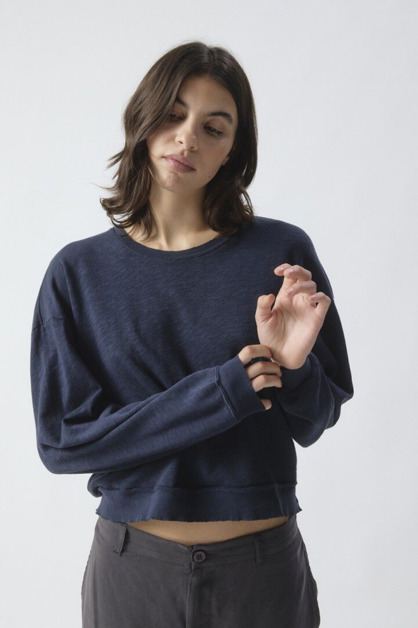 Shop the American Vintage Sonoma Long Sleeve T-Shirt in Navy Blue Vintage at Dotique. Crafted from soft 100% slub cotton with a relaxed fit for effortless everyday styling.
