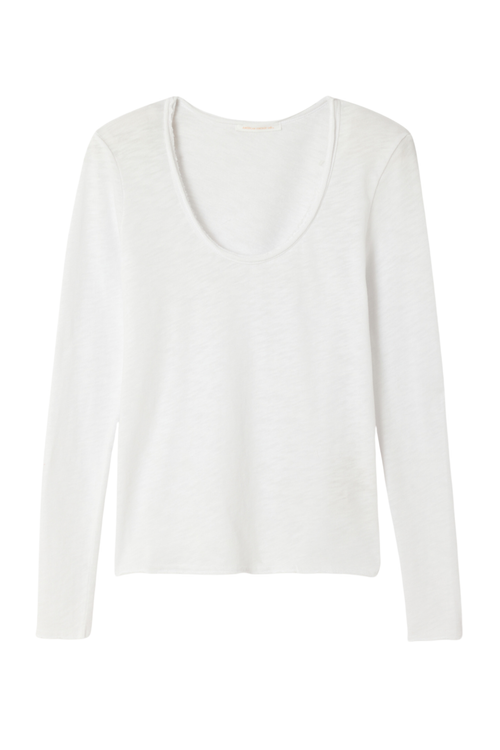American Vintage Sonoma Long Sleeve Top – Blanc in white by american vintage Shop the american vintage collection at Dotique