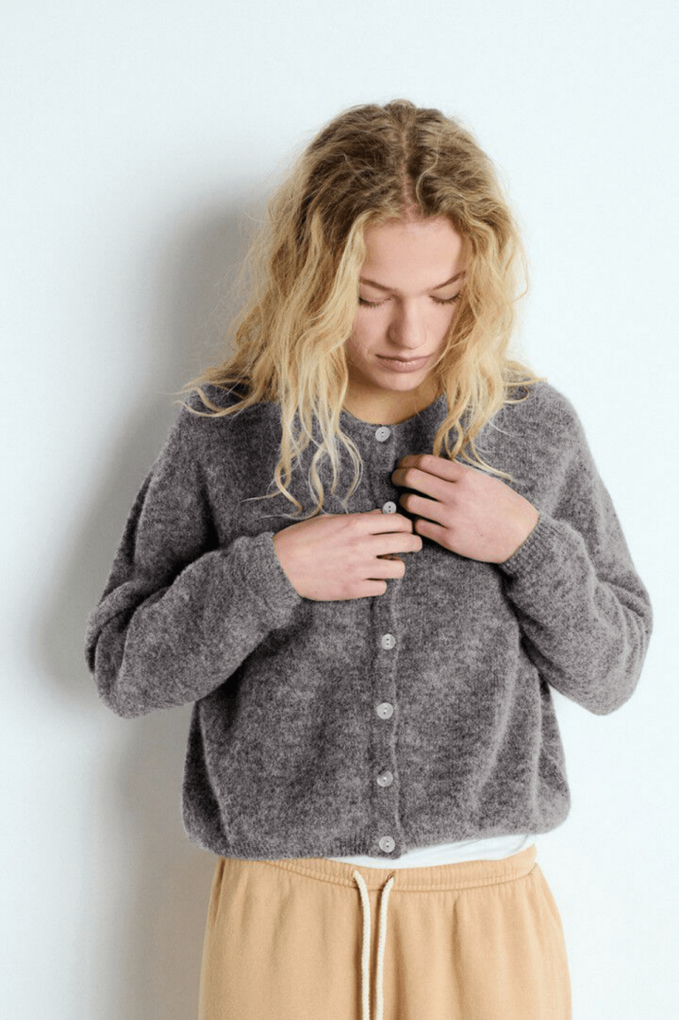 American Vintage VITOW steel melange cropped cardigan with round neck – Dotique