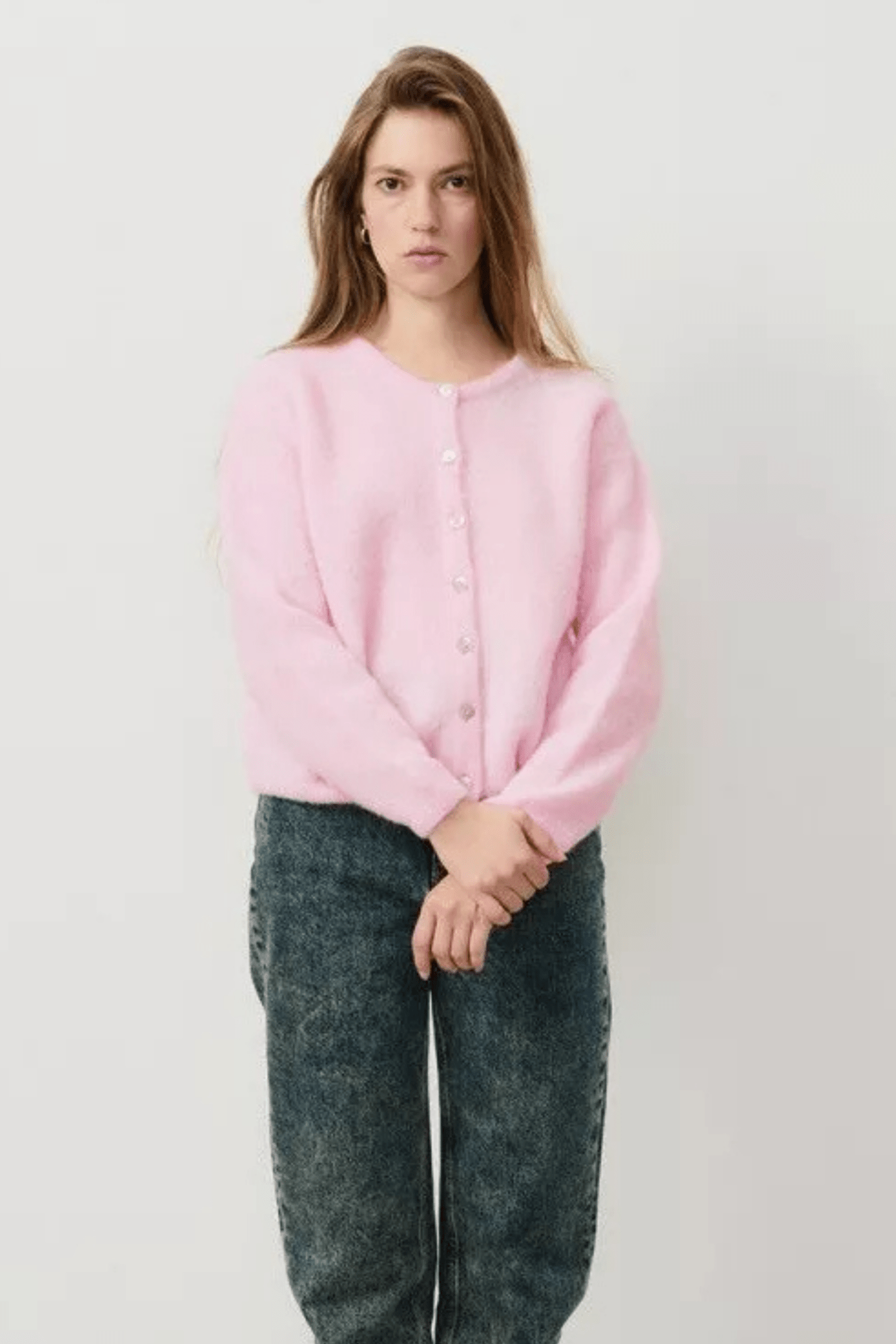 American Vintage Vitow cropped cardigan in Sugar Almond Melange pink with mother-of-pearl buttons

