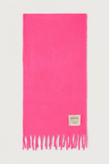 Shop the American Vintage Zinaco Scarf in Rose Fluo at Dotique. A soft brushed scarf with fringed edges in a vibrant pink shade for effortless everyday styling.