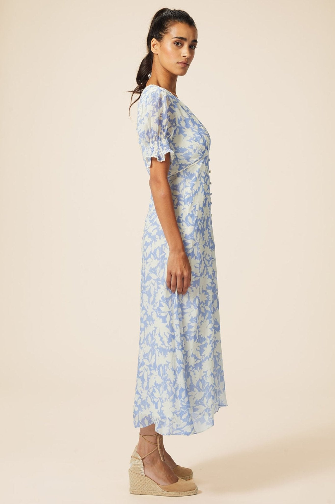 Aspiga Sally Anne Tea Dress Clematis Vines Mono Print Cornflower Blue - Dotique