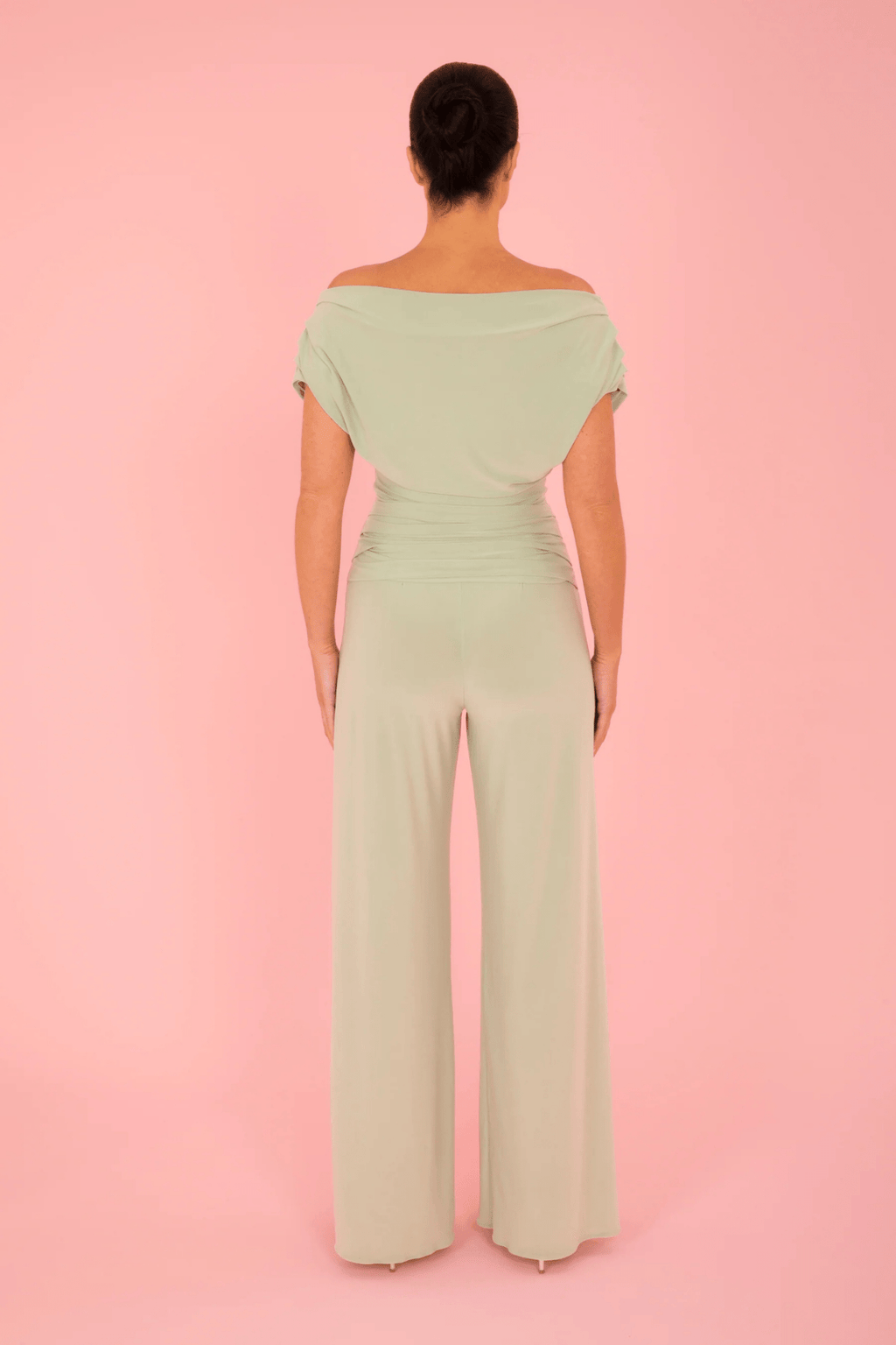 ATOM LABEL Carbon Jersey Jumpsuit with Sleeve in Sage Green (Regular Length) - Dotique