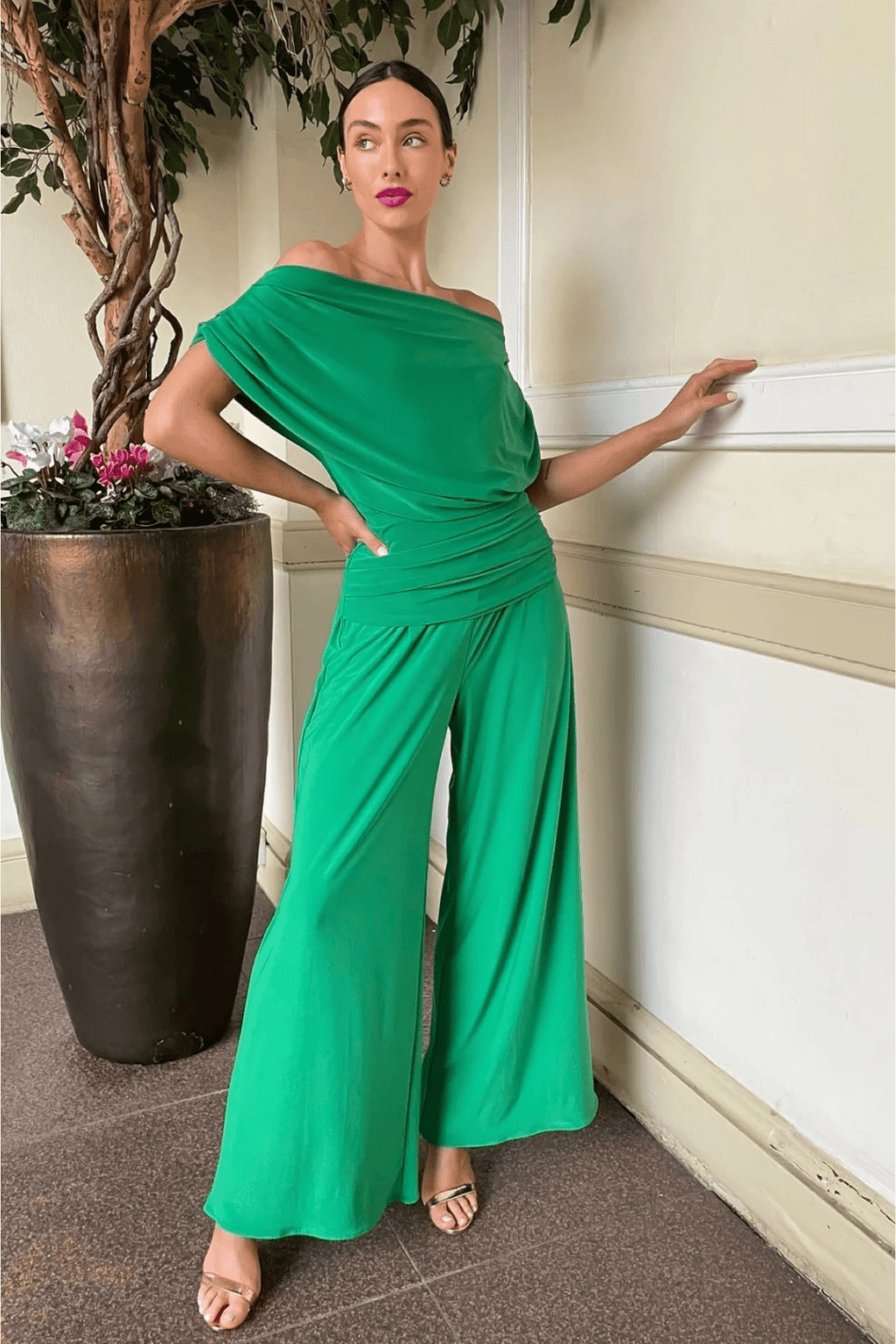 dotique-atom-label-carbon-jumpsuit-emerald-green-1