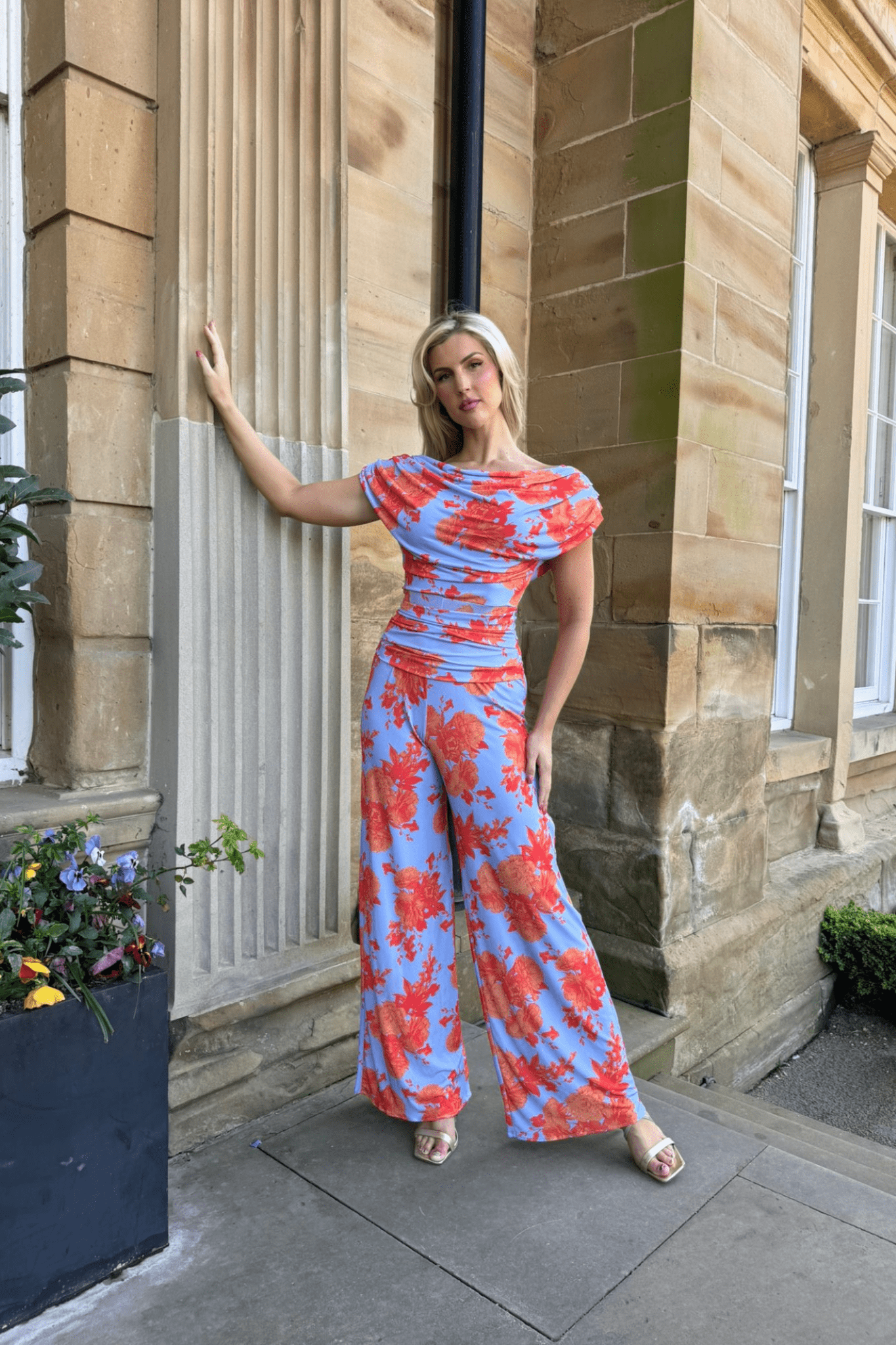 Atom Label Carbon Jumpsuit in Pale Blue & Orange Floral - Dotique