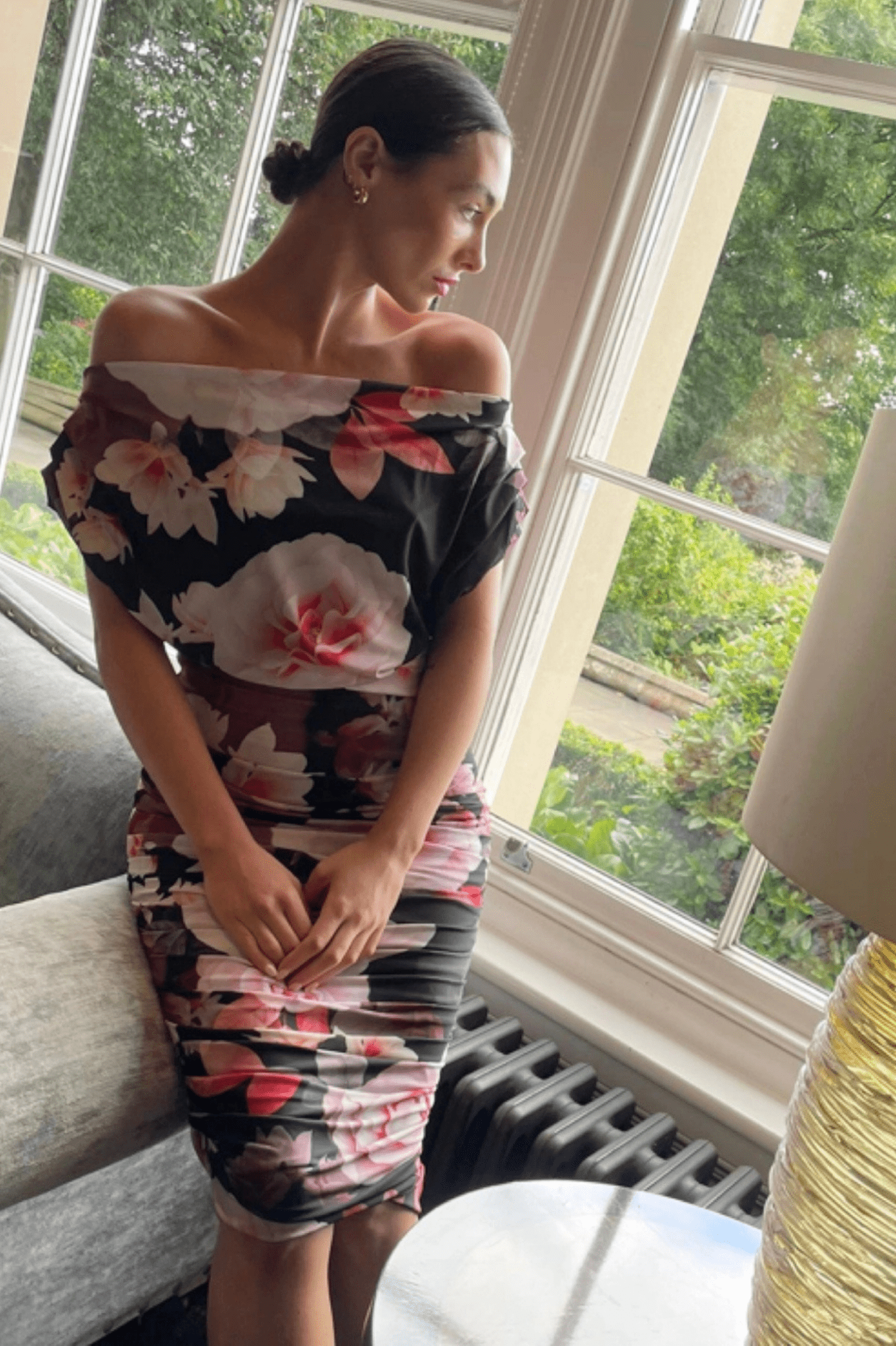  Dotique Atom Label Oxygen Dress in Black Pink Rose Print