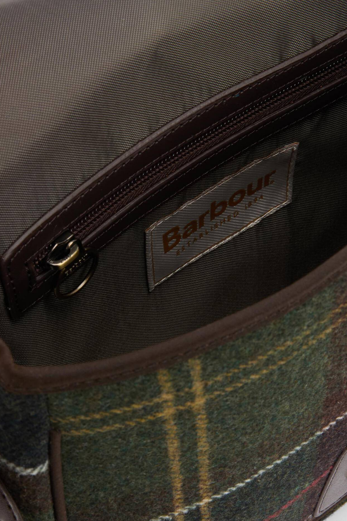 Barbour Cromarty Bag Classic Olive Green LBA0479 interior zip pocket and Barbour label Shop Barbour at Dotique