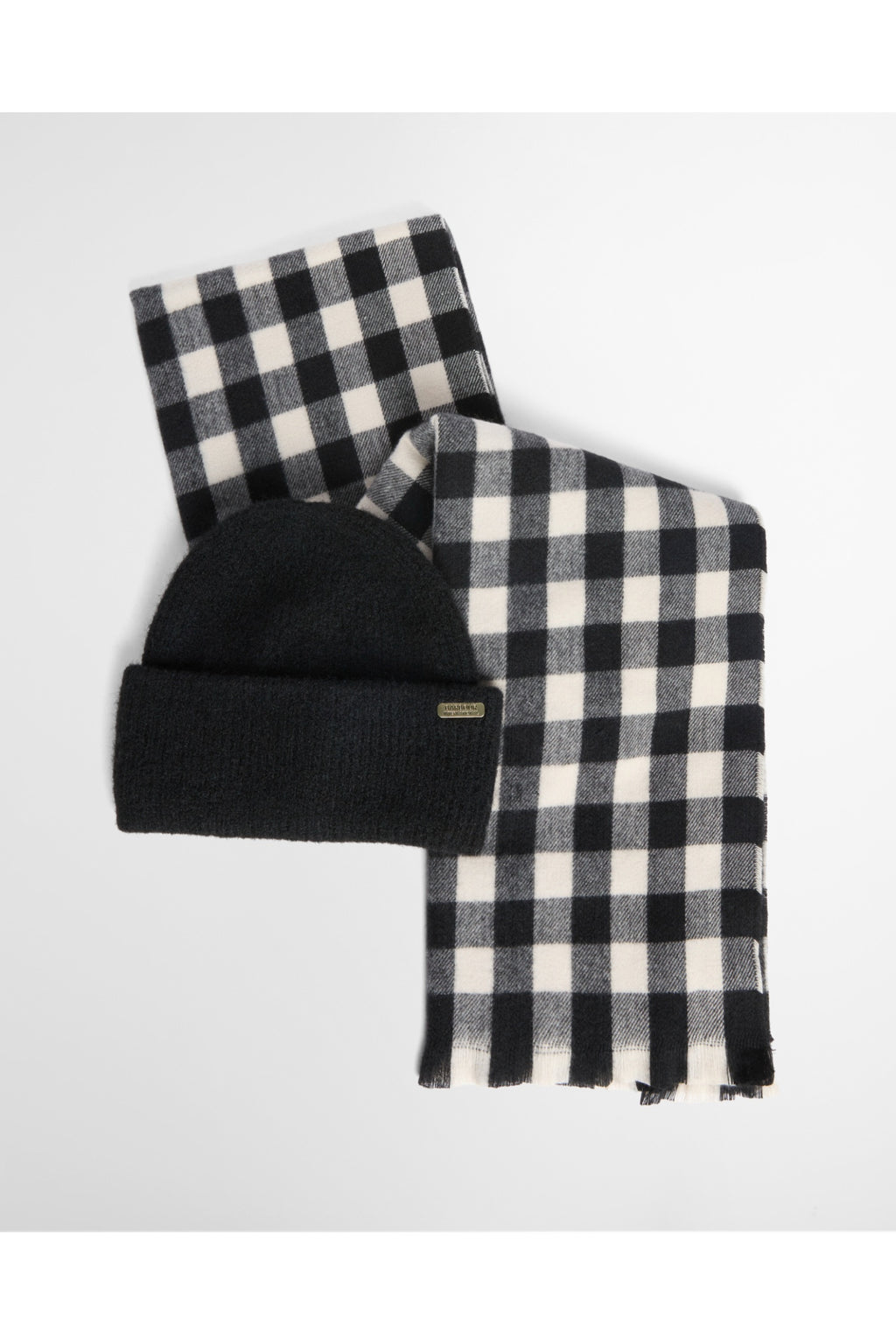 Barbour International Kemora Beanie & Scarf Gift Set Black/Moonbeam LGS0104