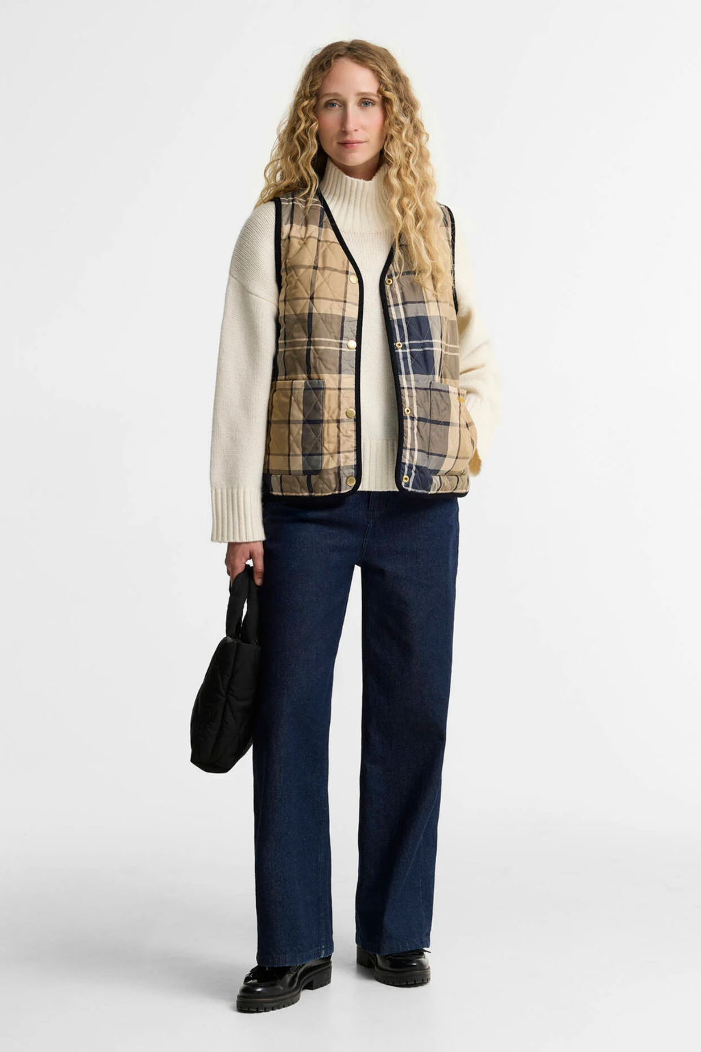 Barbour Tartan Reimagined Icons Reversible Tartan Quilted Liner Dark Navy/Birchwood LLI0031