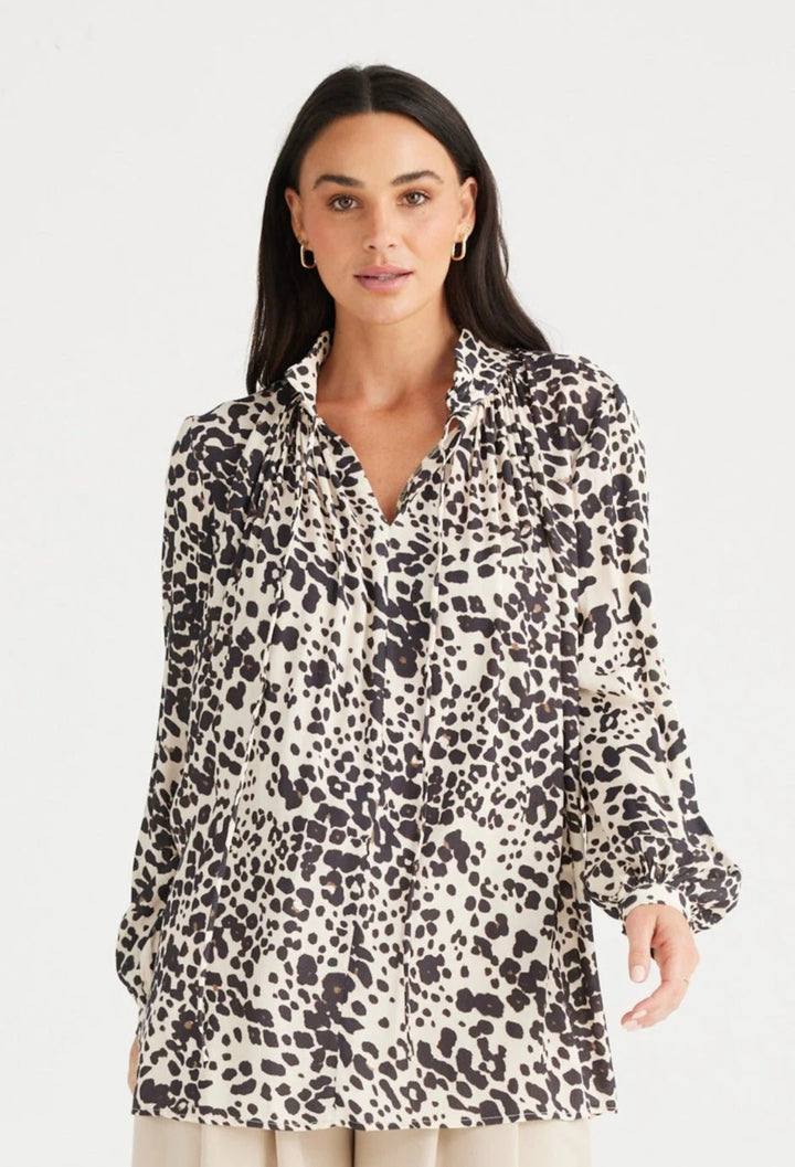  brave-true-bt24164-montana-leopard-print-top-