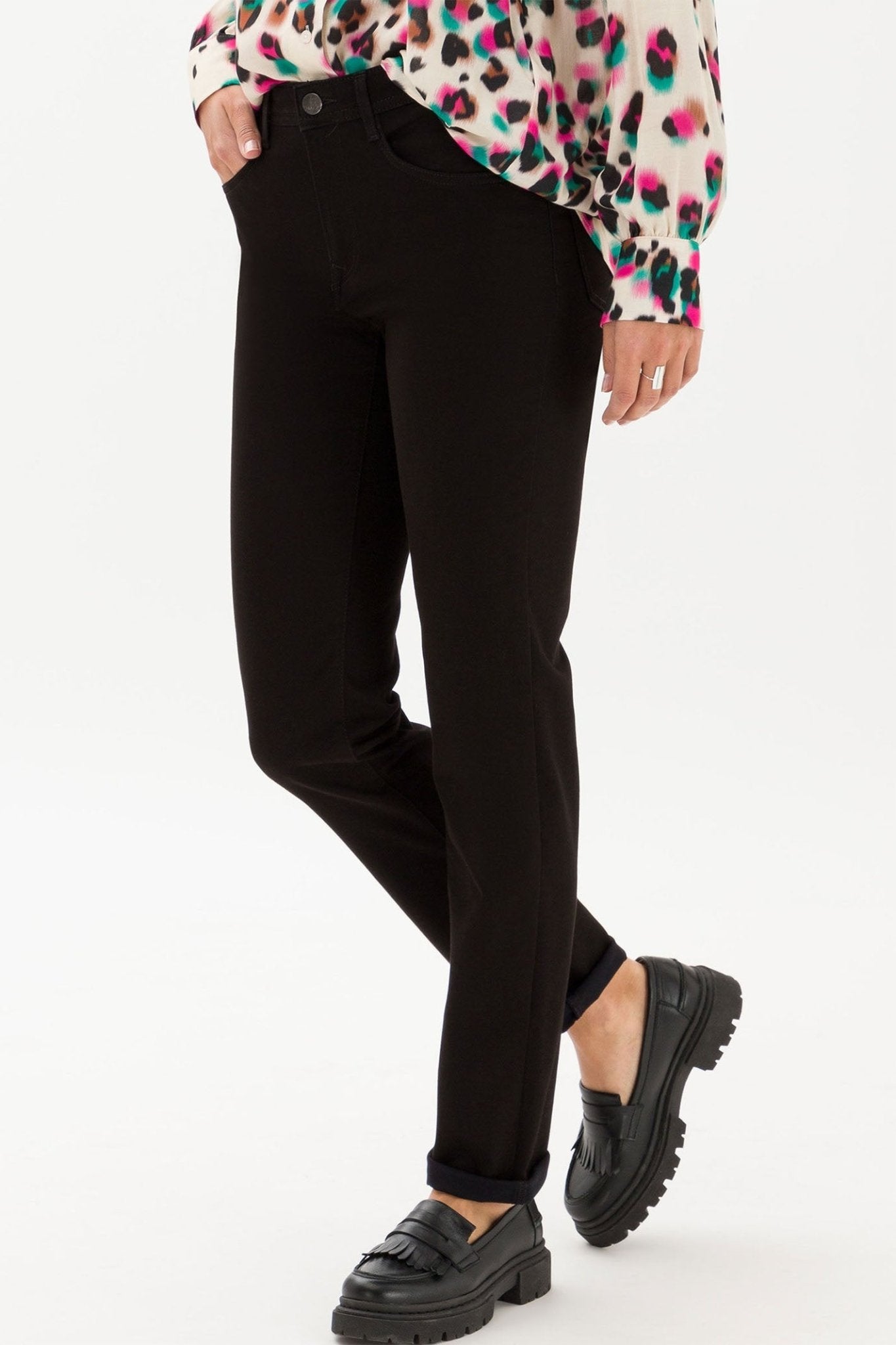 Brax Mary Five - Pocket Straight Leg Jeans Black Short Fit 71 - 1707 02 - Dotique - Brax