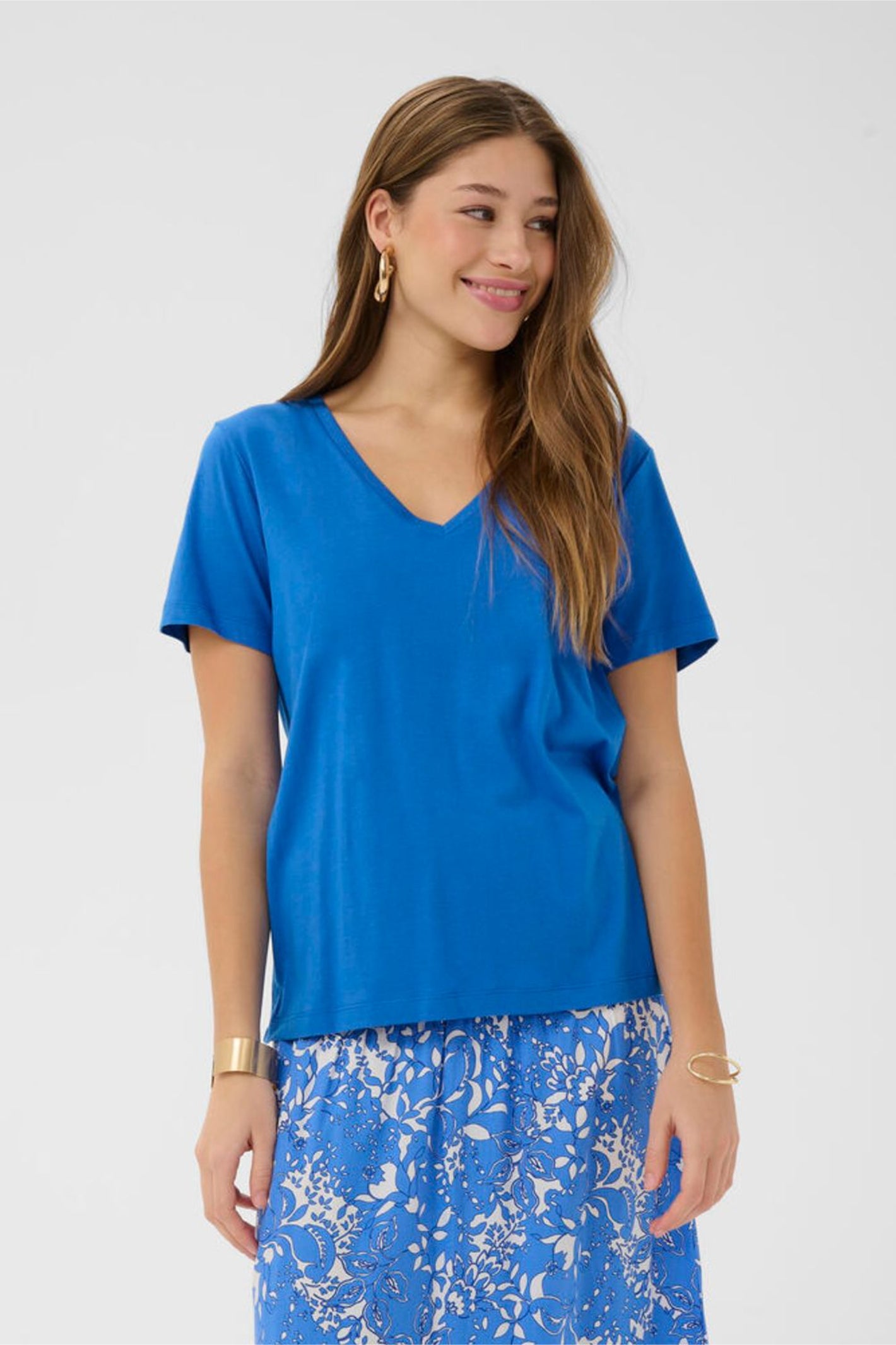 Model wearing Cream 10612450 CRNaia Deep V-neck T-shirt Palace Blue by Cream, shop the vendor at Dotique front view