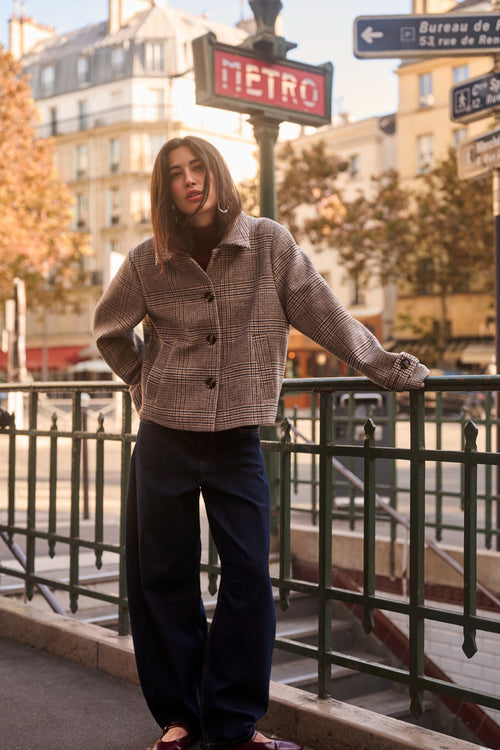 Shop the Cream CRGeorg Short Coat in Grey Check at Dotique. A timeless checked jacket with a straight fit, soft wool blend and versatile hip-length silhouette.