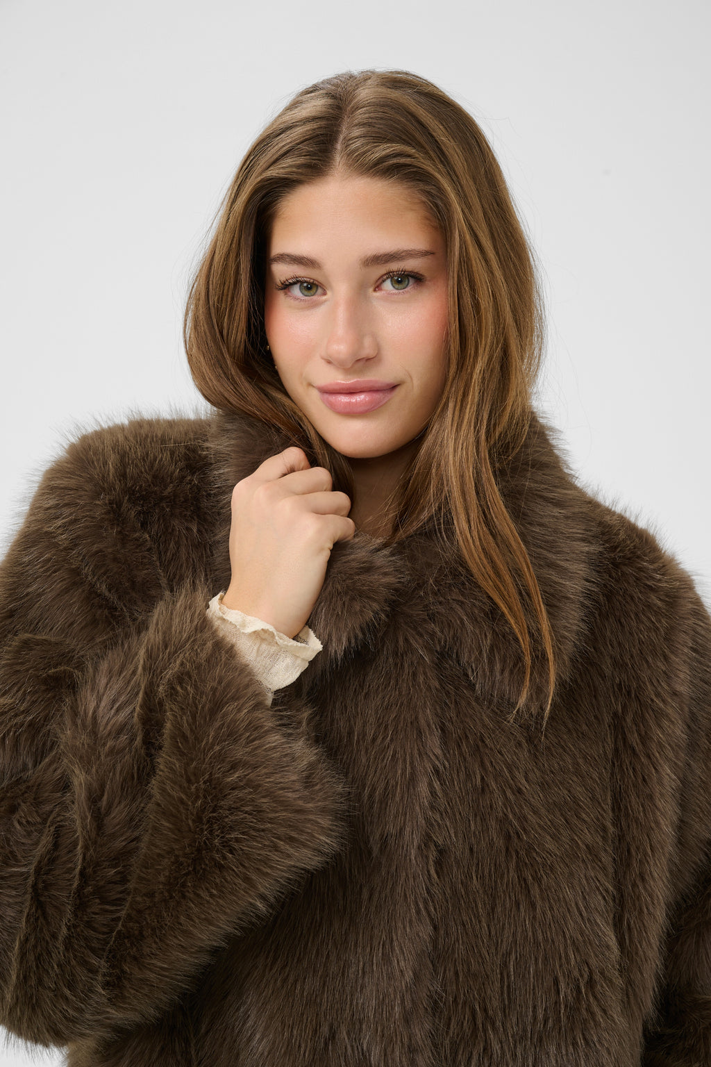 Cream CRDrama faux fur jacket in Shaved Chocolate brown with a relaxed fit, classic collar and concealed front fastening.
