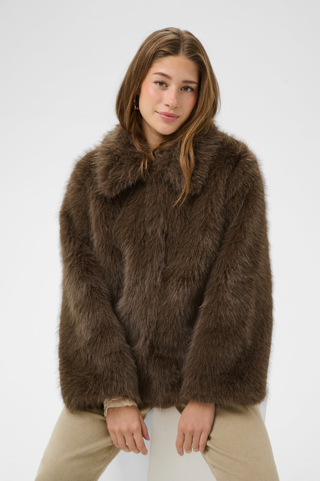 Cream CRDrama faux fur jacket in Shaved Chocolate brown with a relaxed fit, classic collar and concealed front fastening.