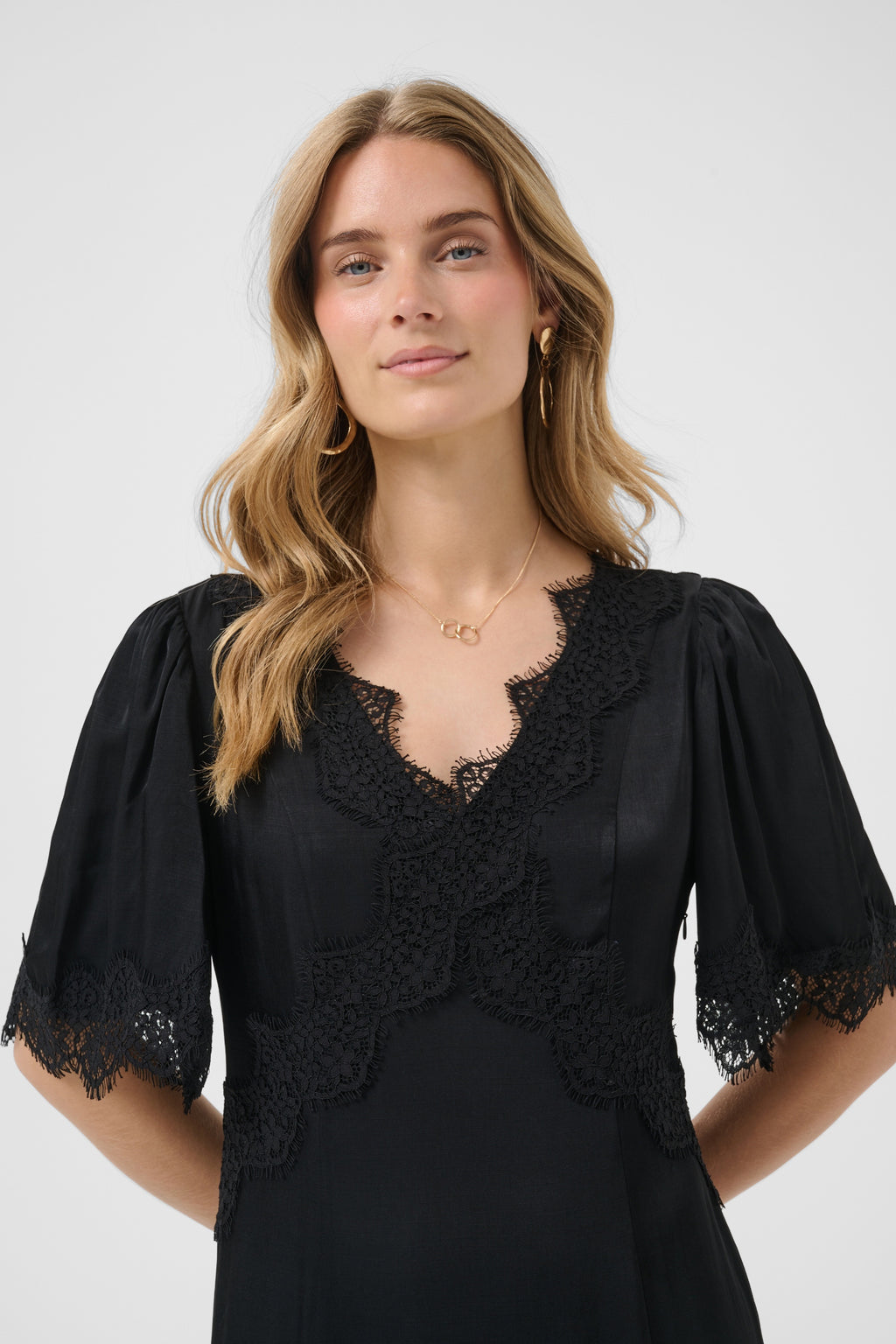Cream 10615319 Confir Lace Maxi Dress Black