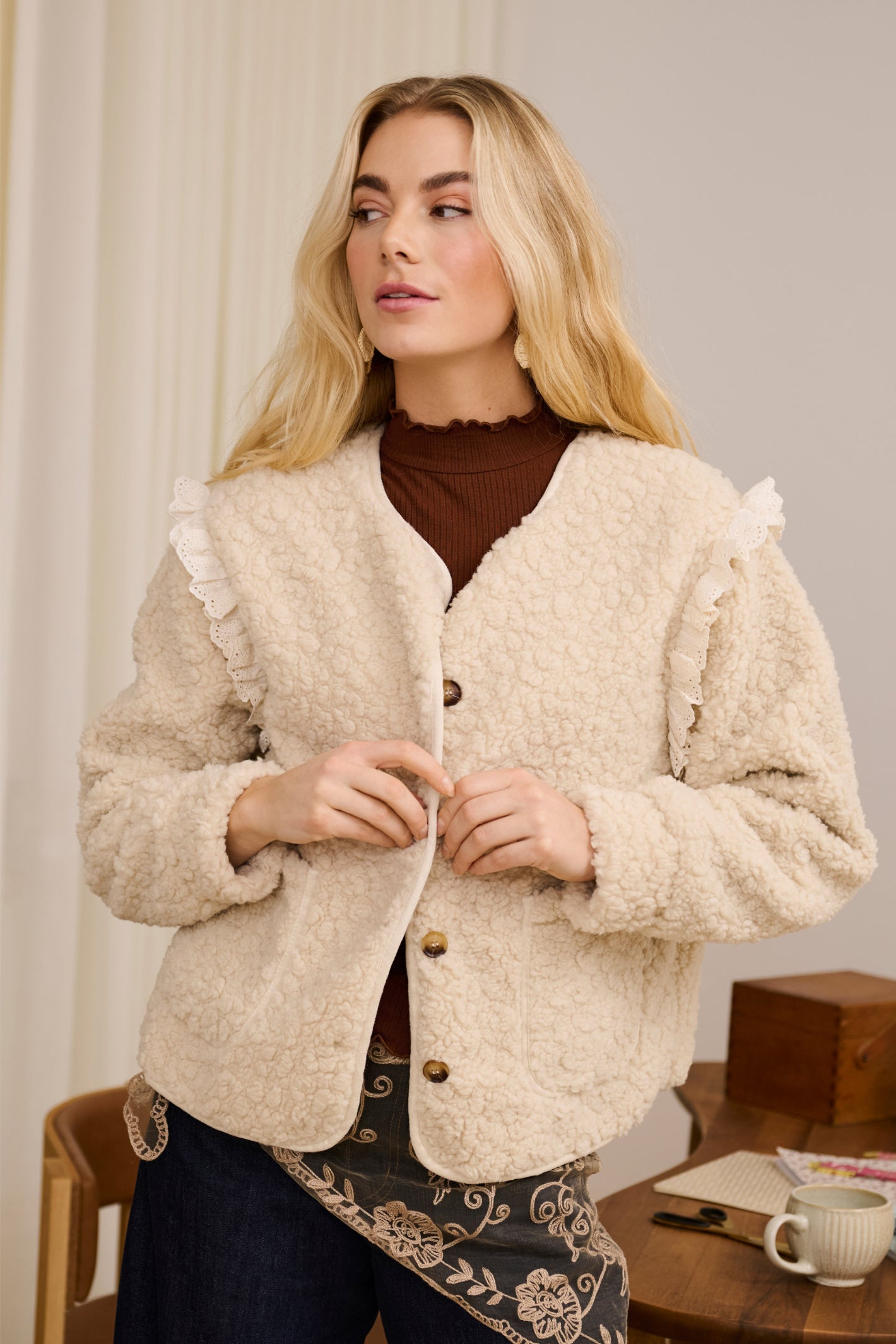 Cream 10615559 CRRana Lace Teddy Jacket – Oatmeal