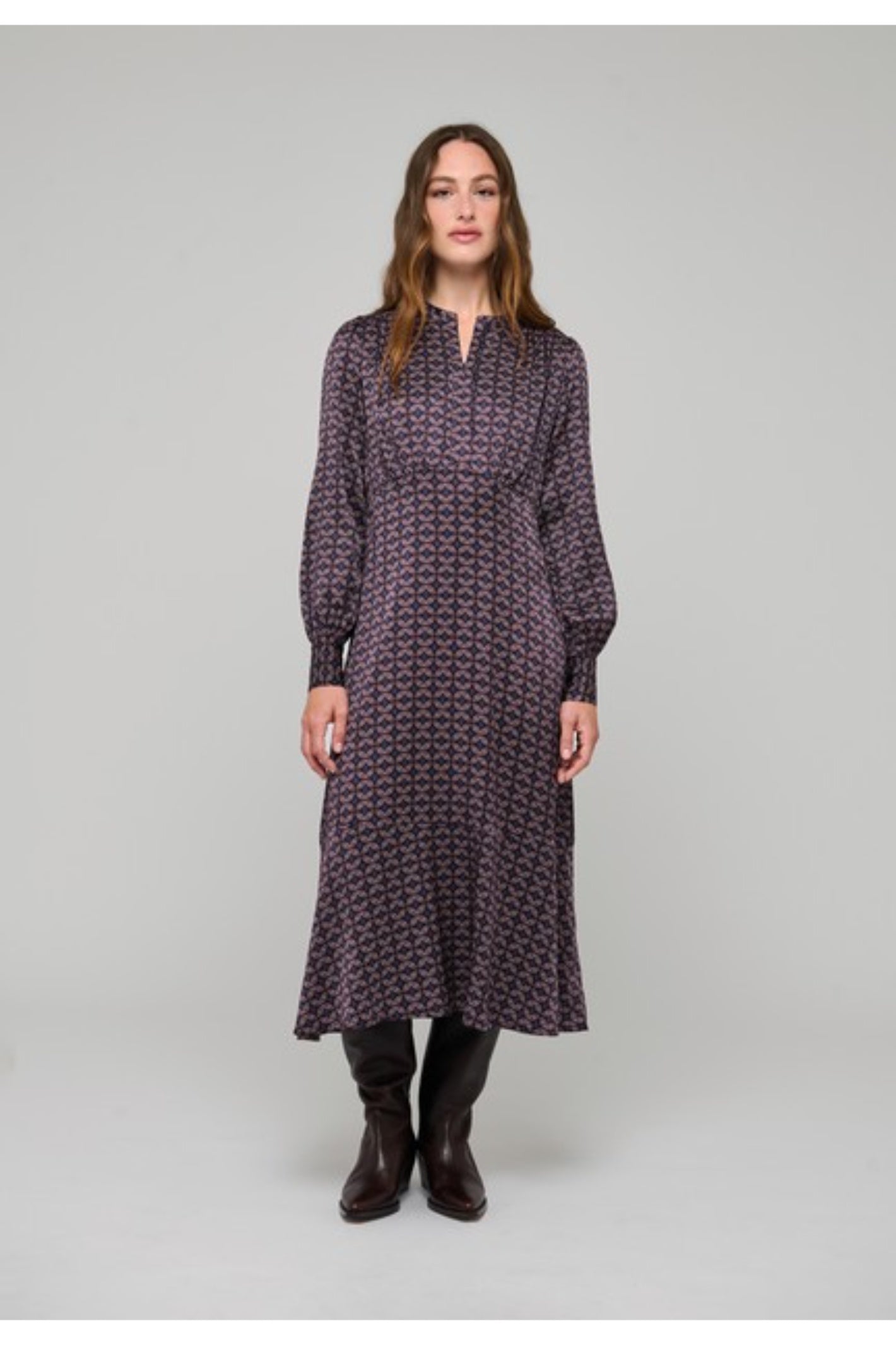 Shop the Dea Kudibal RudyDEA Dress in Eclipse Moonlight at Dotique. A luxurious stretch silk twill midi dress with long sleeves and high cuffs.