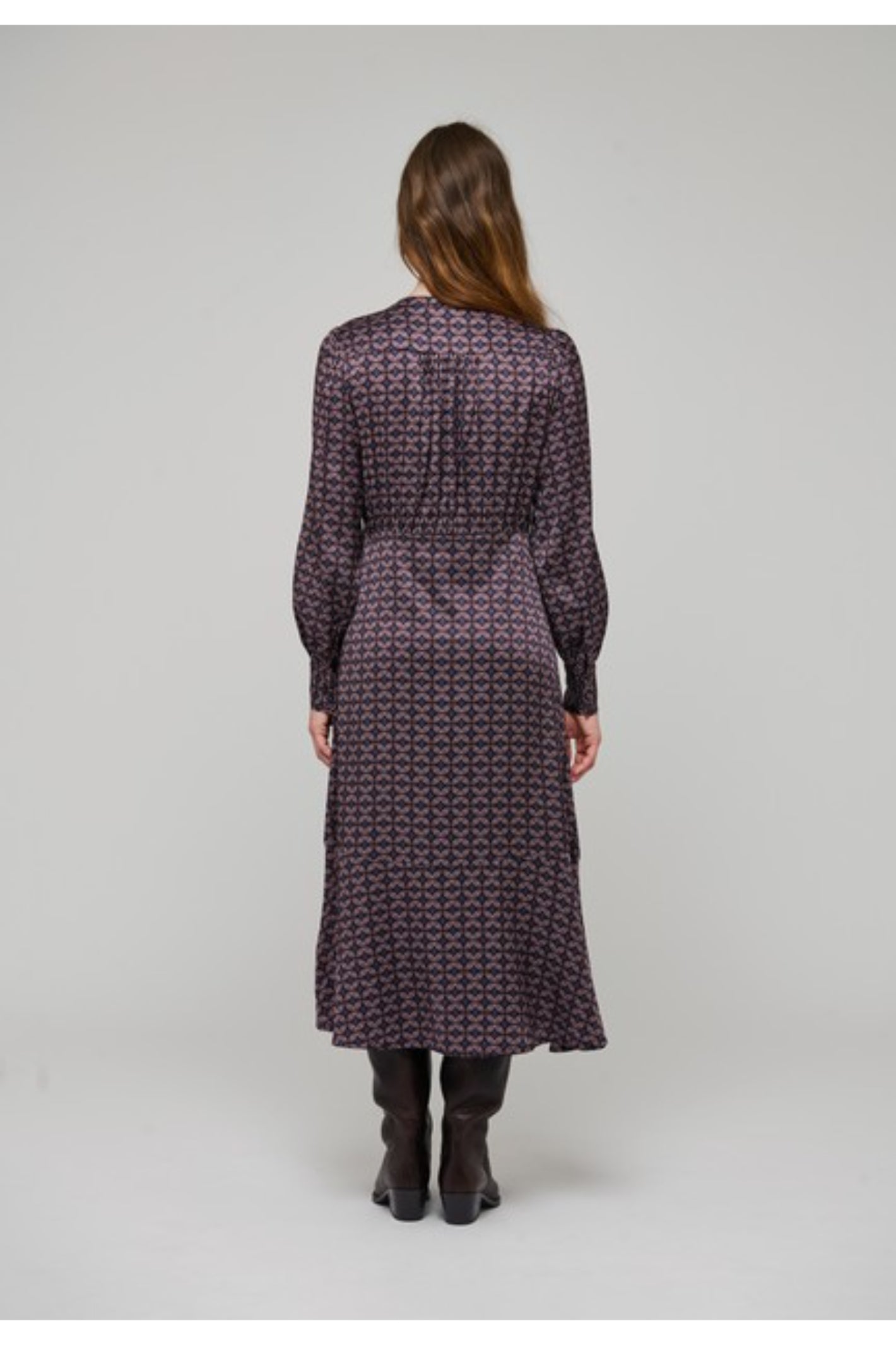 Shop the Dea Kudibal RudyDEA Dress in Eclipse Moonlight at Dotique. A luxurious stretch silk twill midi dress with long sleeves and high cuffs.