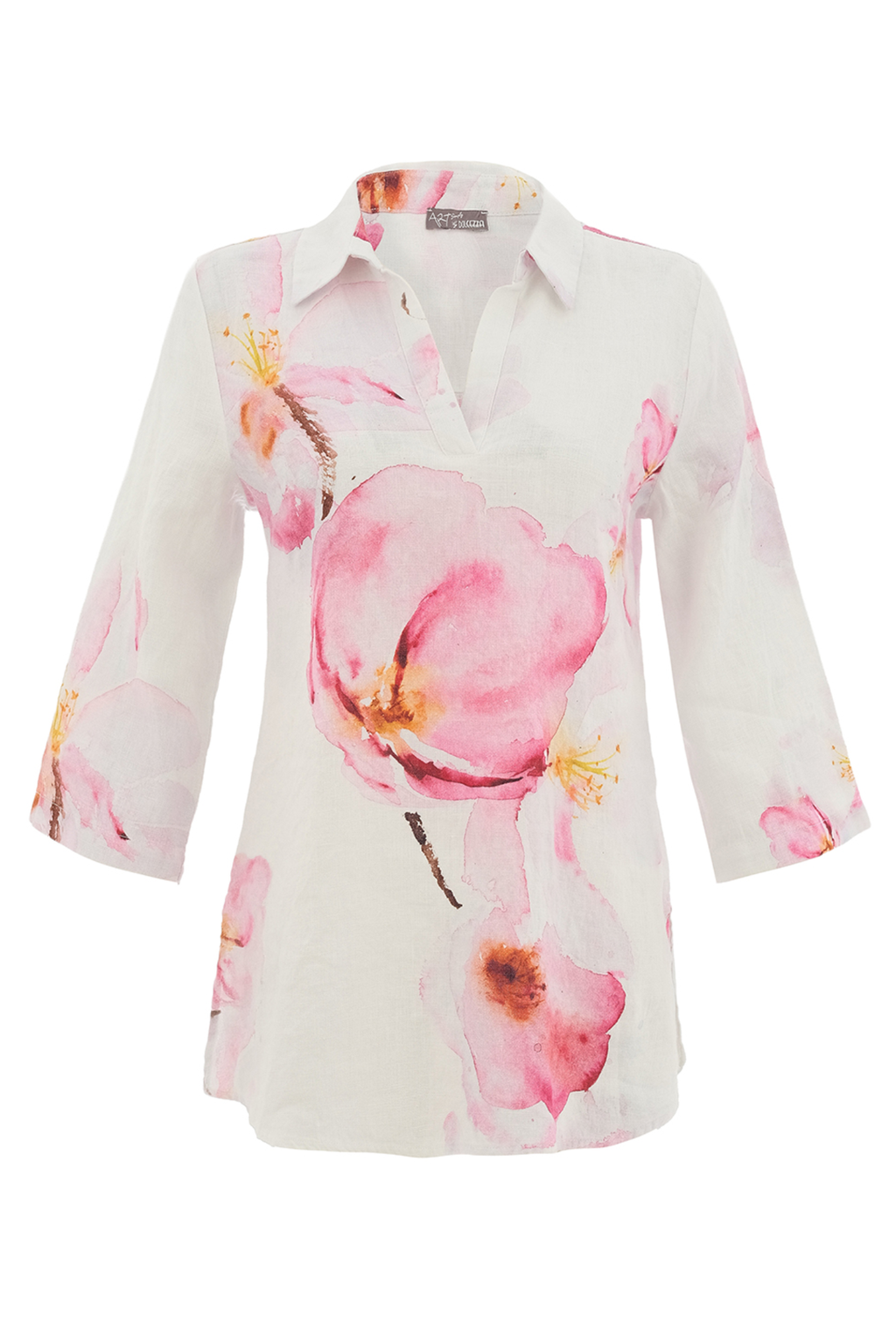 Pink floral linen tunic by Dolcezza made from 100% linen. Lightweight, breathable and flattering for warm days. Shop online at Dotique.