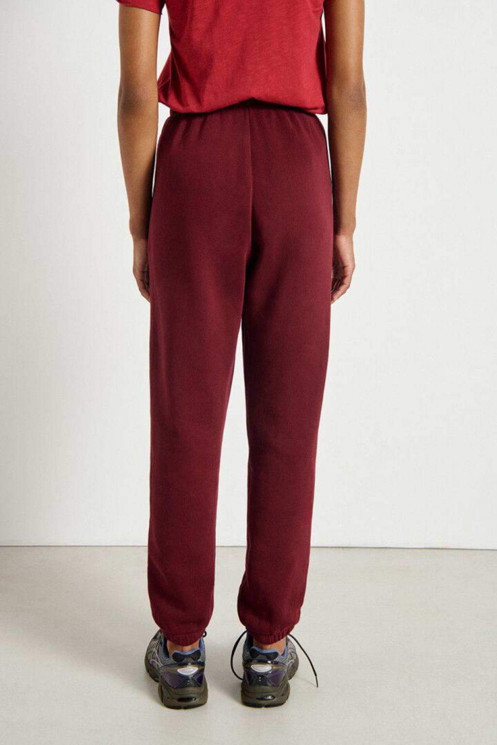 American Vintage Women's Joggers Izubird Vintage Cherry
