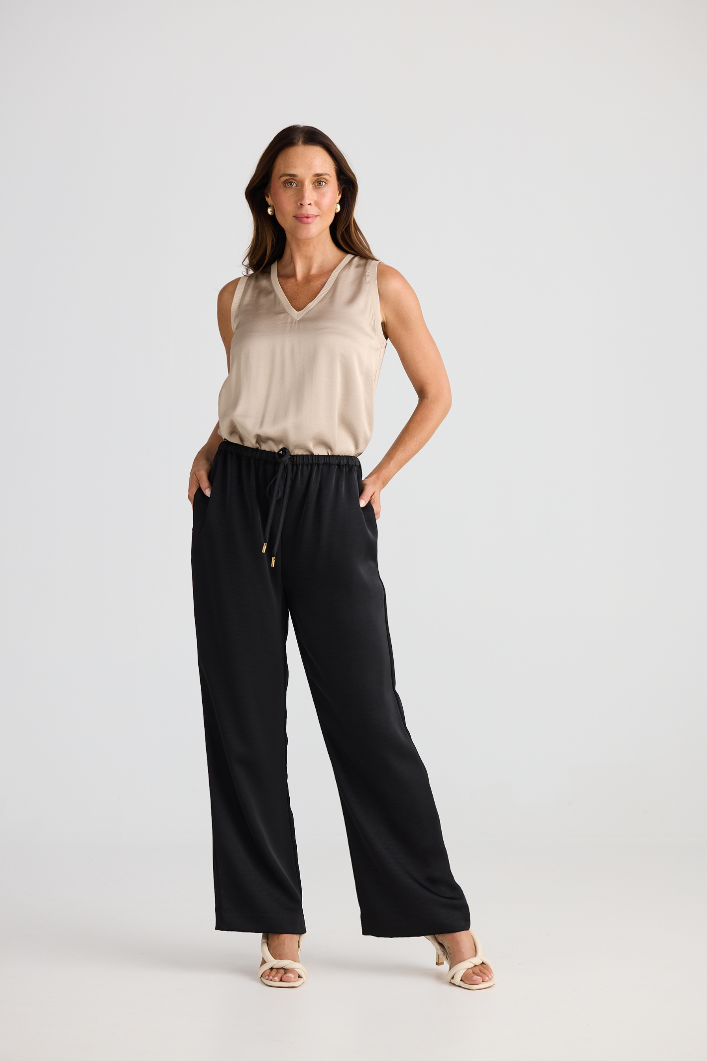 Dotique Brave + True BT25390 Boulevard Pant in black with relaxed straight-leg fit