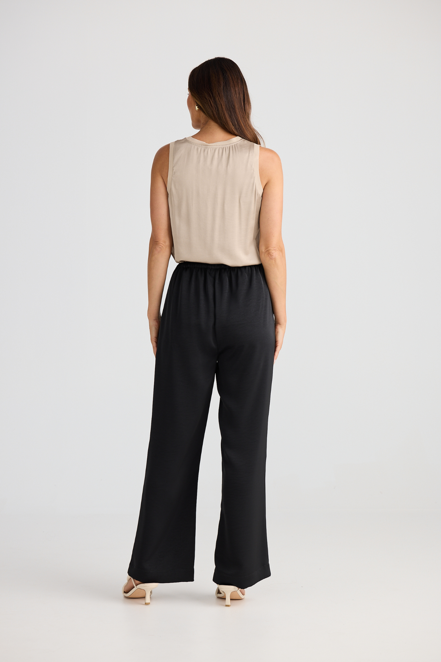 Dotique Brave + True BT25390 Boulevard Pant in black with relaxed straight-leg fit