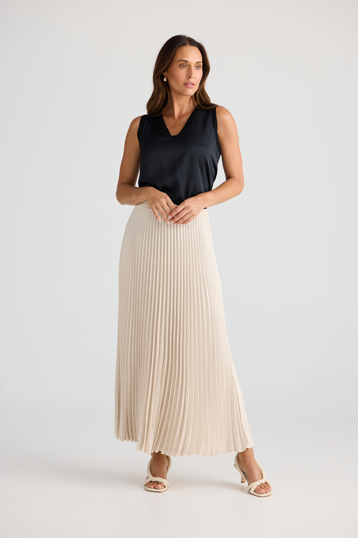 Dotique Brave + True BT25393 Alias Pleated Skirt in oyster with permanent pleats