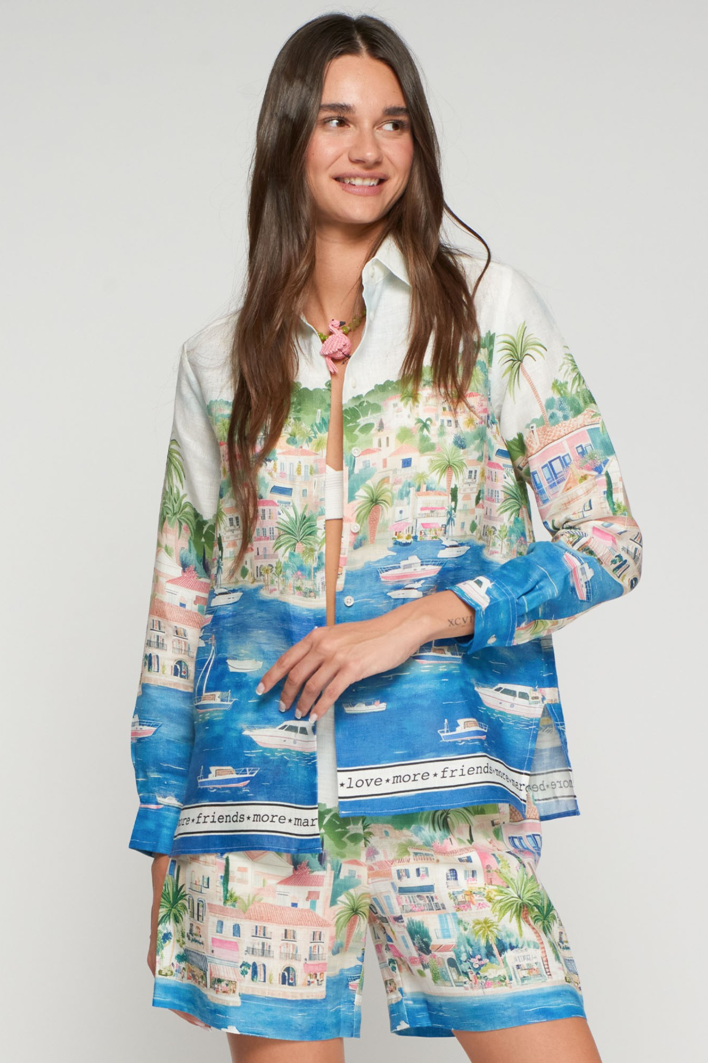 Model wearing Vilagallo 33566 Coastal City Print Linen Shirt by vilagallo, shop vilagallo at Dotique, casual styled view