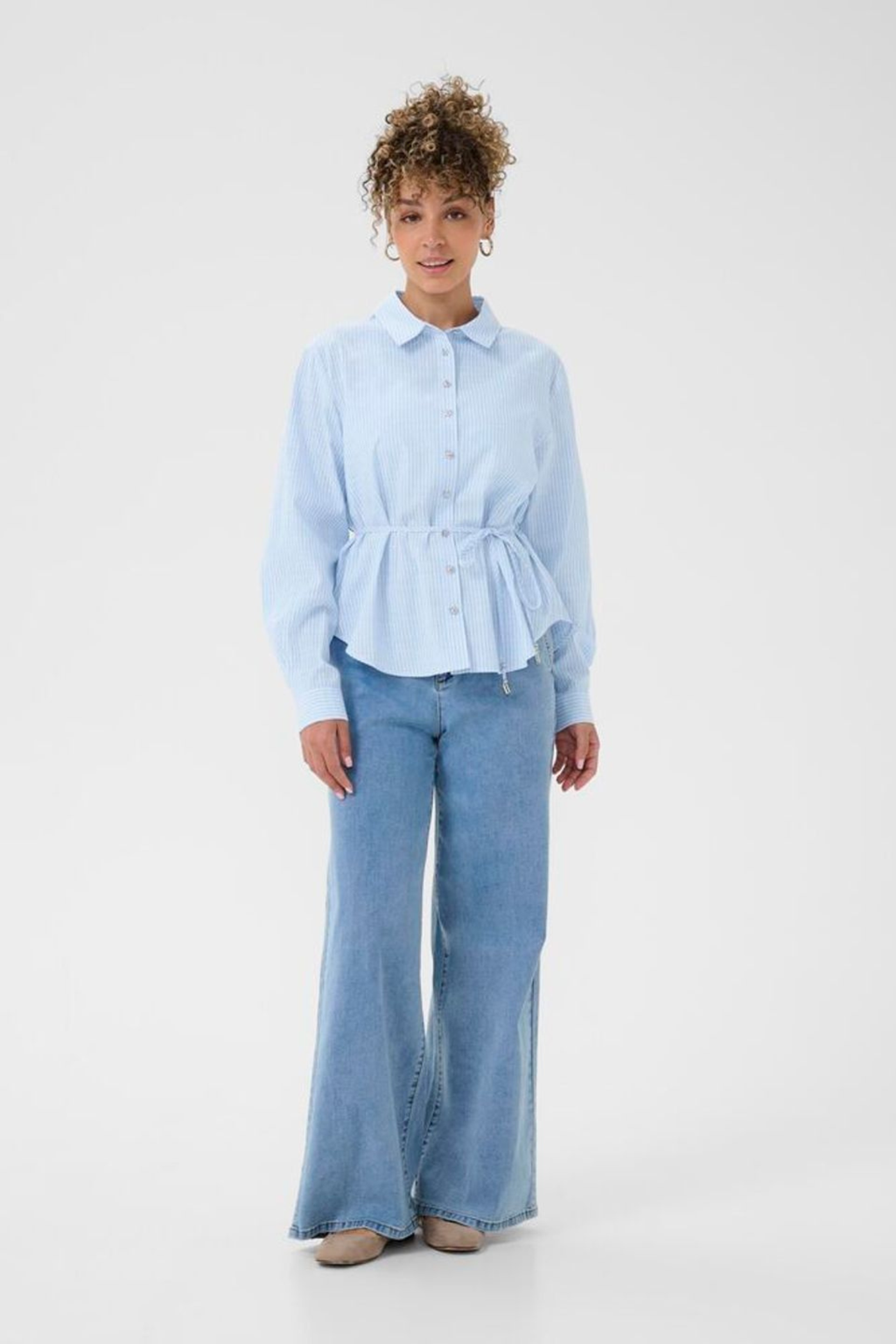 Cream CRCherissa Shirt in blue stripe. Cotton blend shirt with a classic fit, perfect for everyday wear. Shop at Dotique.