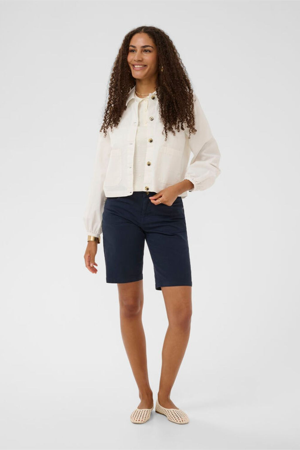 Woman wearing Cream 10614741 CRBerta Twill Jacket Snow White by Cream, shop the Cream collection at Dotique.