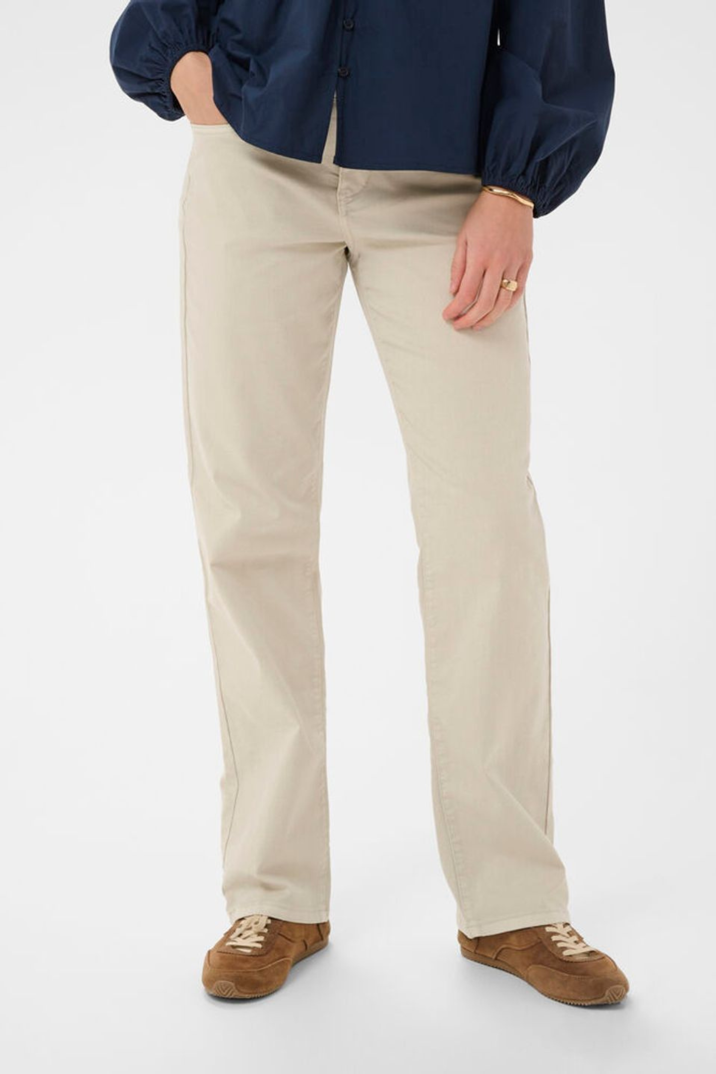 Straight leg twill jeans in oatmeal by Cream. Soft stretch, comfortable fit and easy to style for everyday wear. Shop now at Dotique.