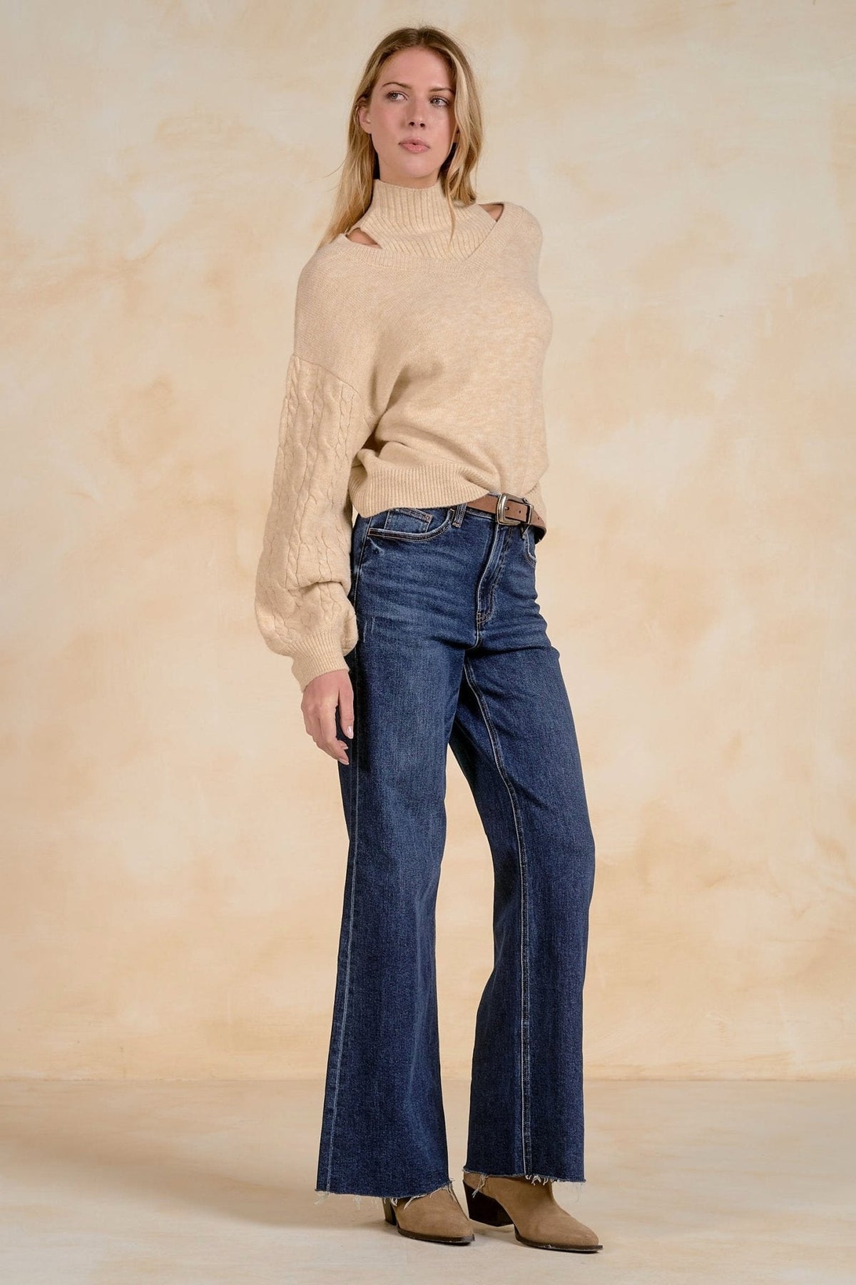 Shop Elan at Dotique