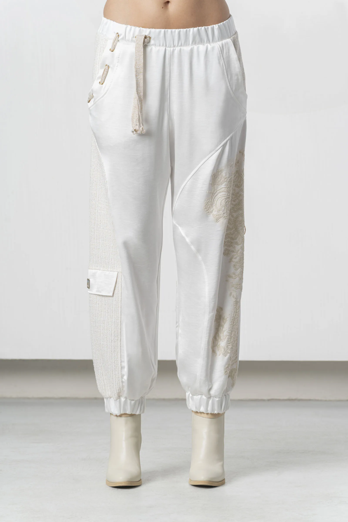 Model wearing Elisa Cavaletti White Jogger Trousers Jacquard Insert Cotton Blend EJP266003701 03149 by Elisa Cavaletti shop Dotique
