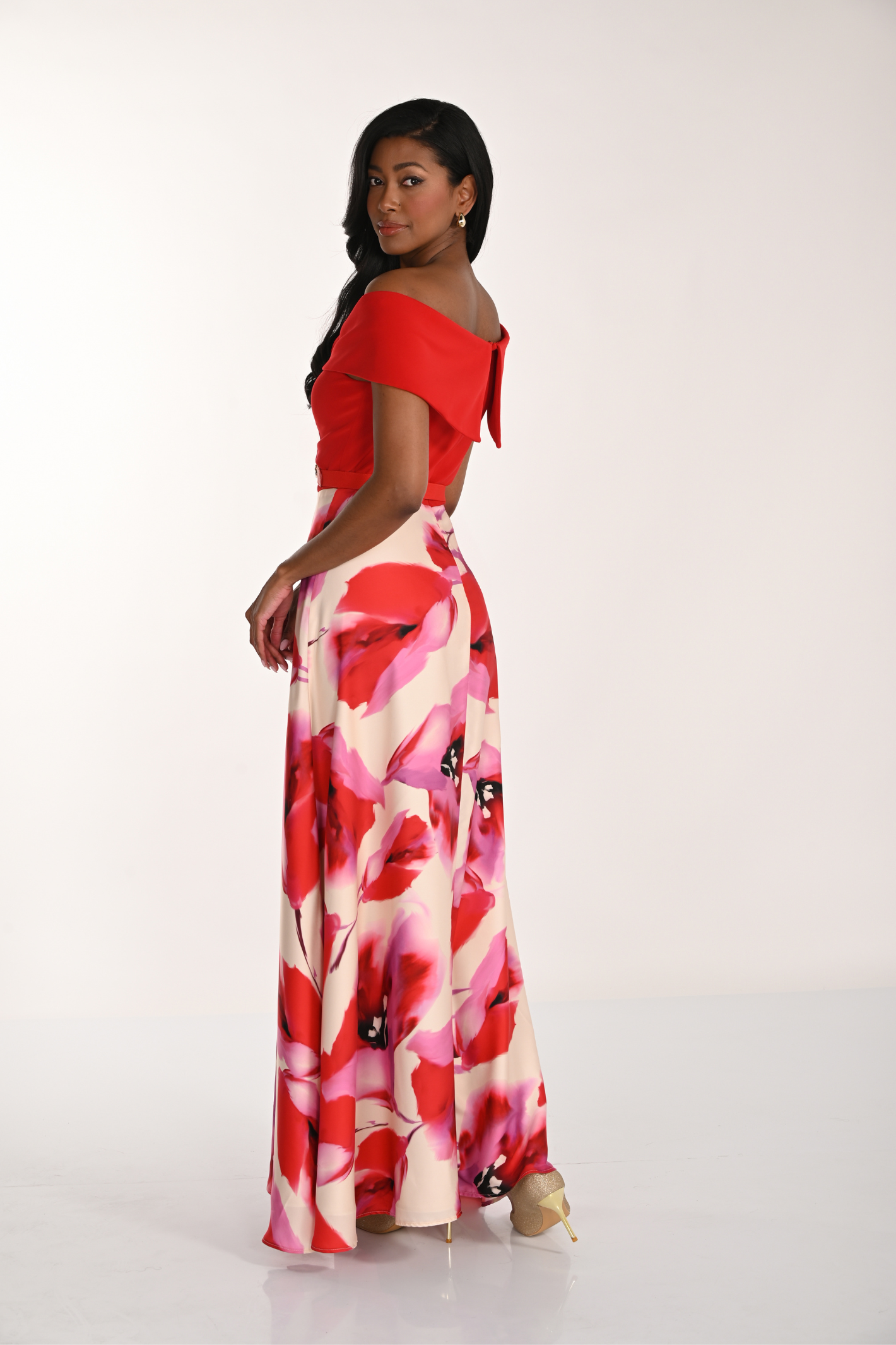Frank Lyman 268293 red floral evening dress – off-the-shoulder bodice and full printed skirt – Dotique