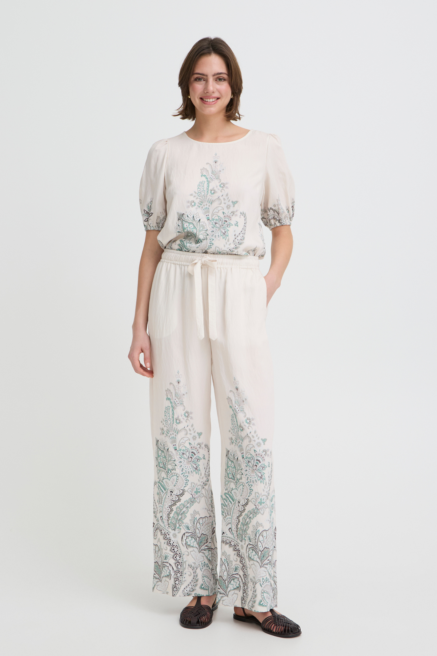 Fransa FRADARA dusty sage paisley trousers with wide leg fit and elasticated waist – Dotique