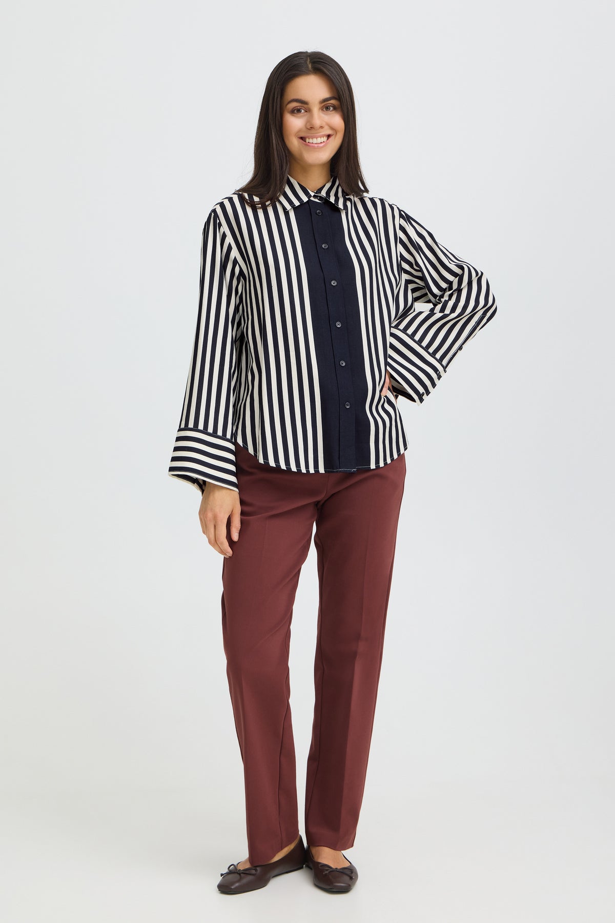 Fransa FRALDAY SH 1 Salute Whisper White Blouse – model front view. Shop Fransa at Dotique.