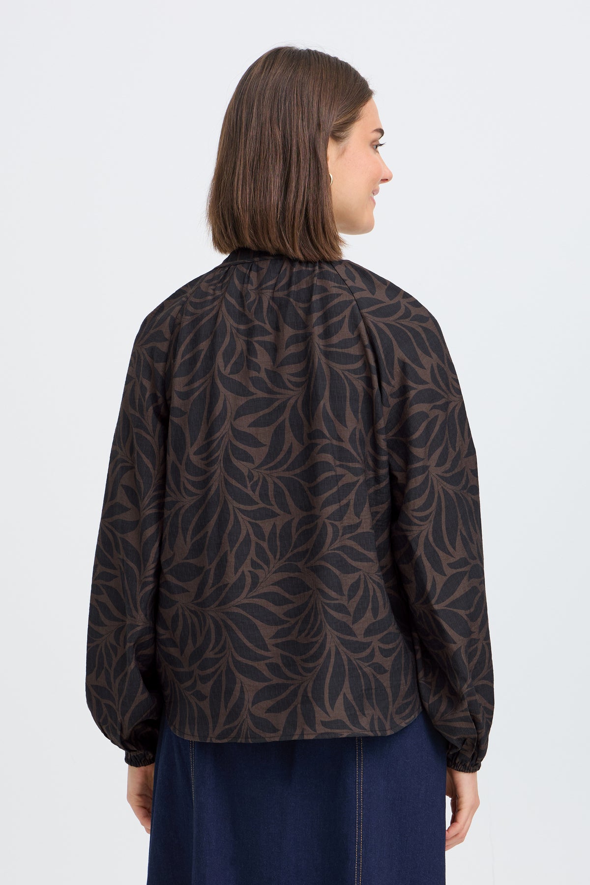 Fransa FRARIANA BL 20 Hot Fudge Driftwood Blouse – model back view. Shop Fransa at Dotique.