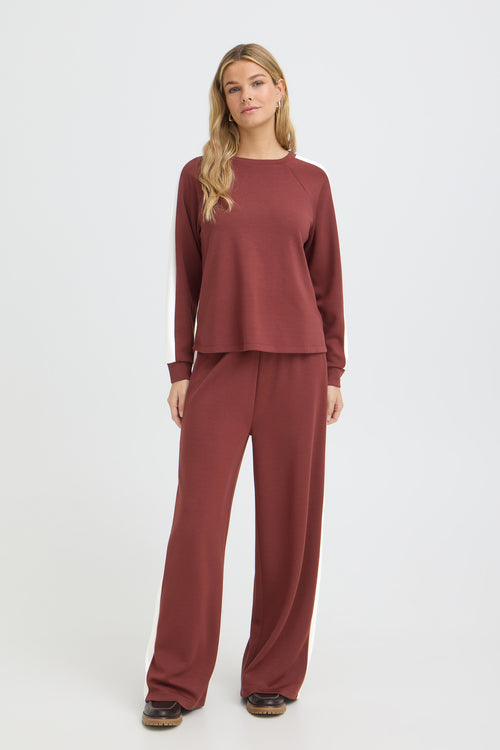 Fransa FRAURORA PU 19 Rum with White Contrast Jumper – model front view. Shop Fransa at Dotique.