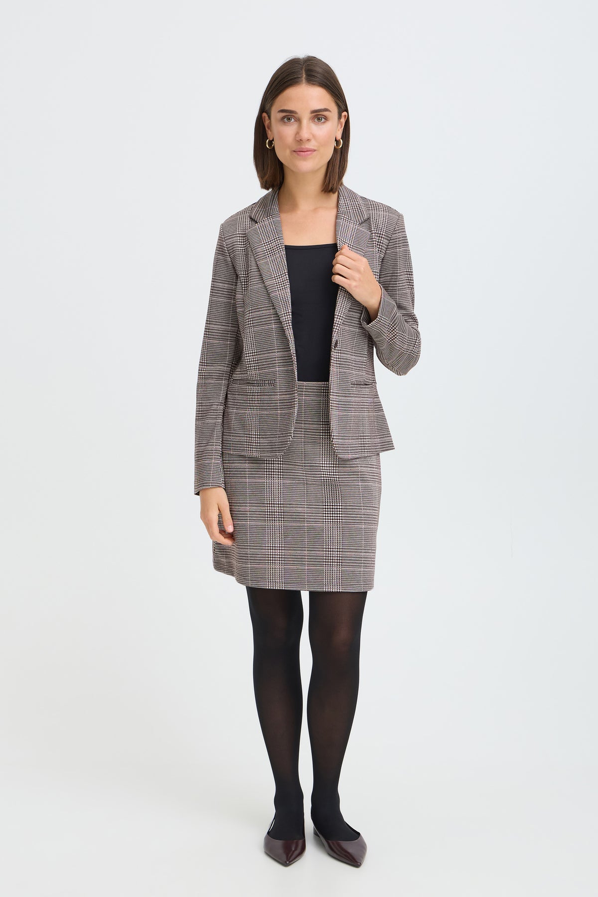 Fransa FRBABETT SK 1 Hot Fudge Skirt – model front. Shop Fransa at Dotique.