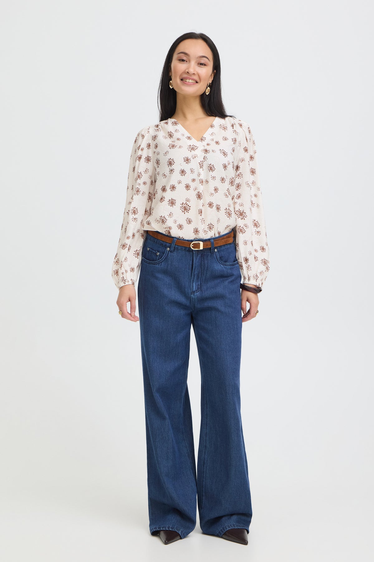 Fransa FRKALIA BL 1 Whisper White With Red Blouse – model front. Shop Fransa at Dotique.