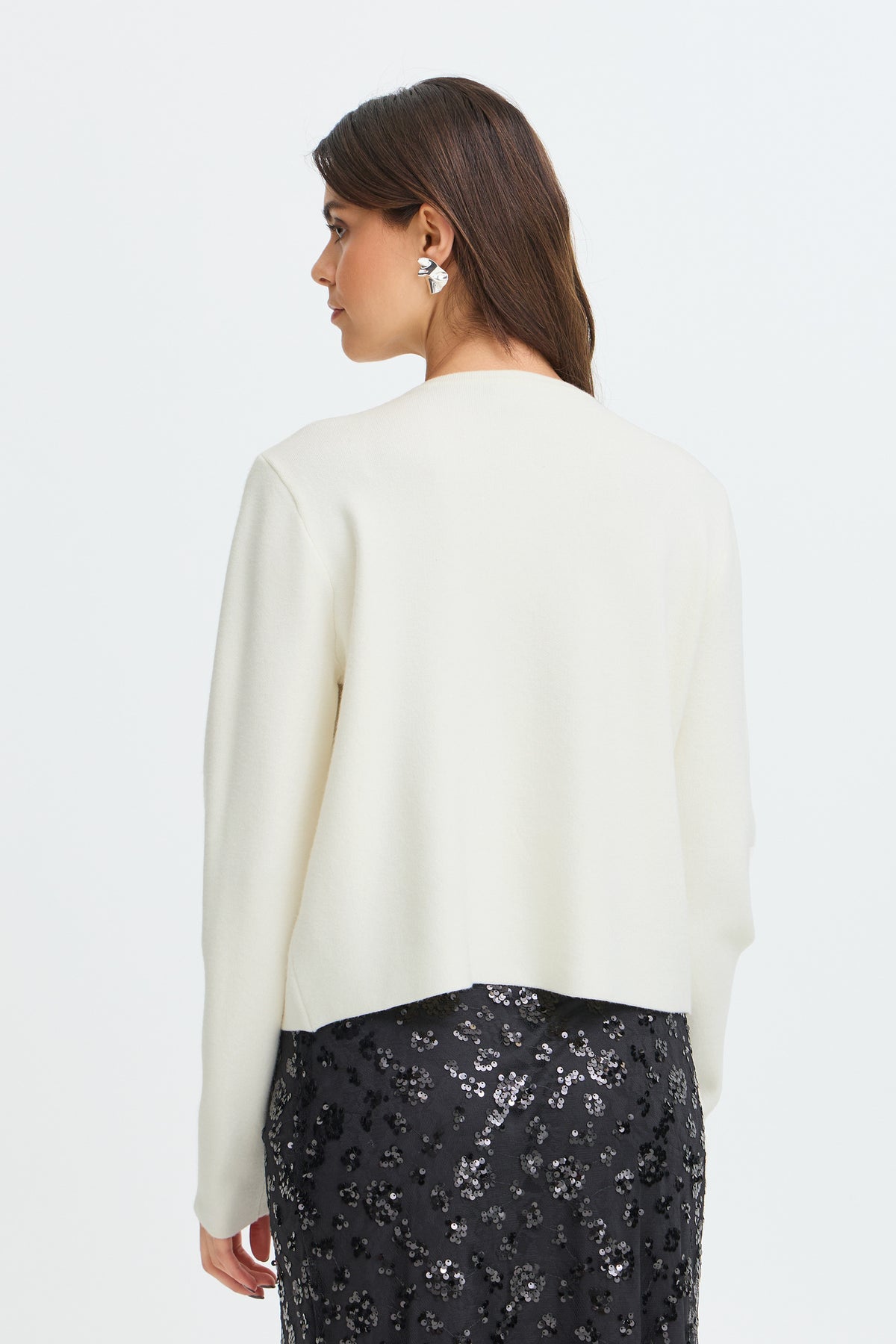 Fransa FRSALLY CAR 9 Whisper White Cardigan – model back. Shop Fransa at Dotique.