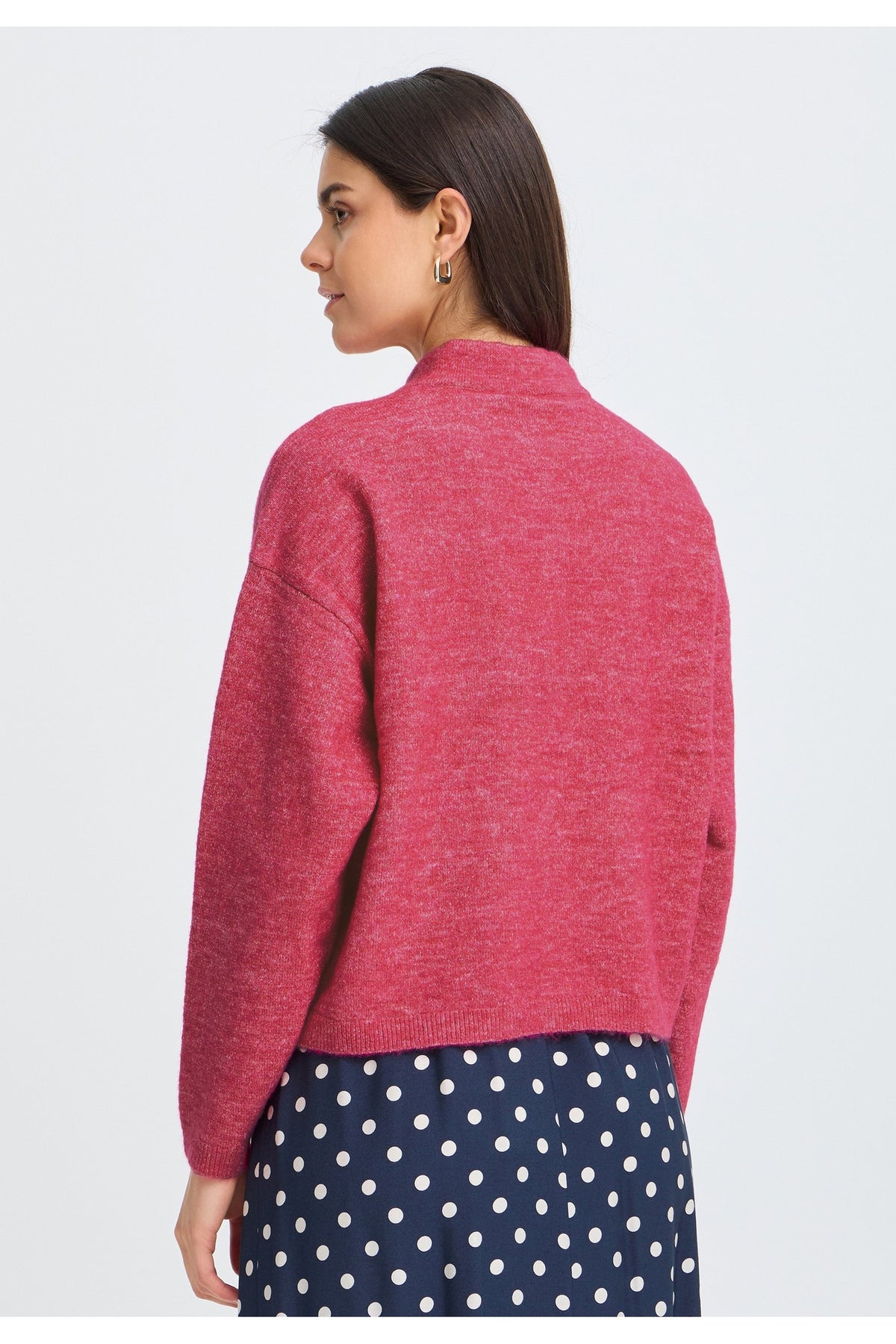 Fransa FRSANNY CAR 10 Party Punch Melange Cardigan – model back. Shop Fransa at Dotique.