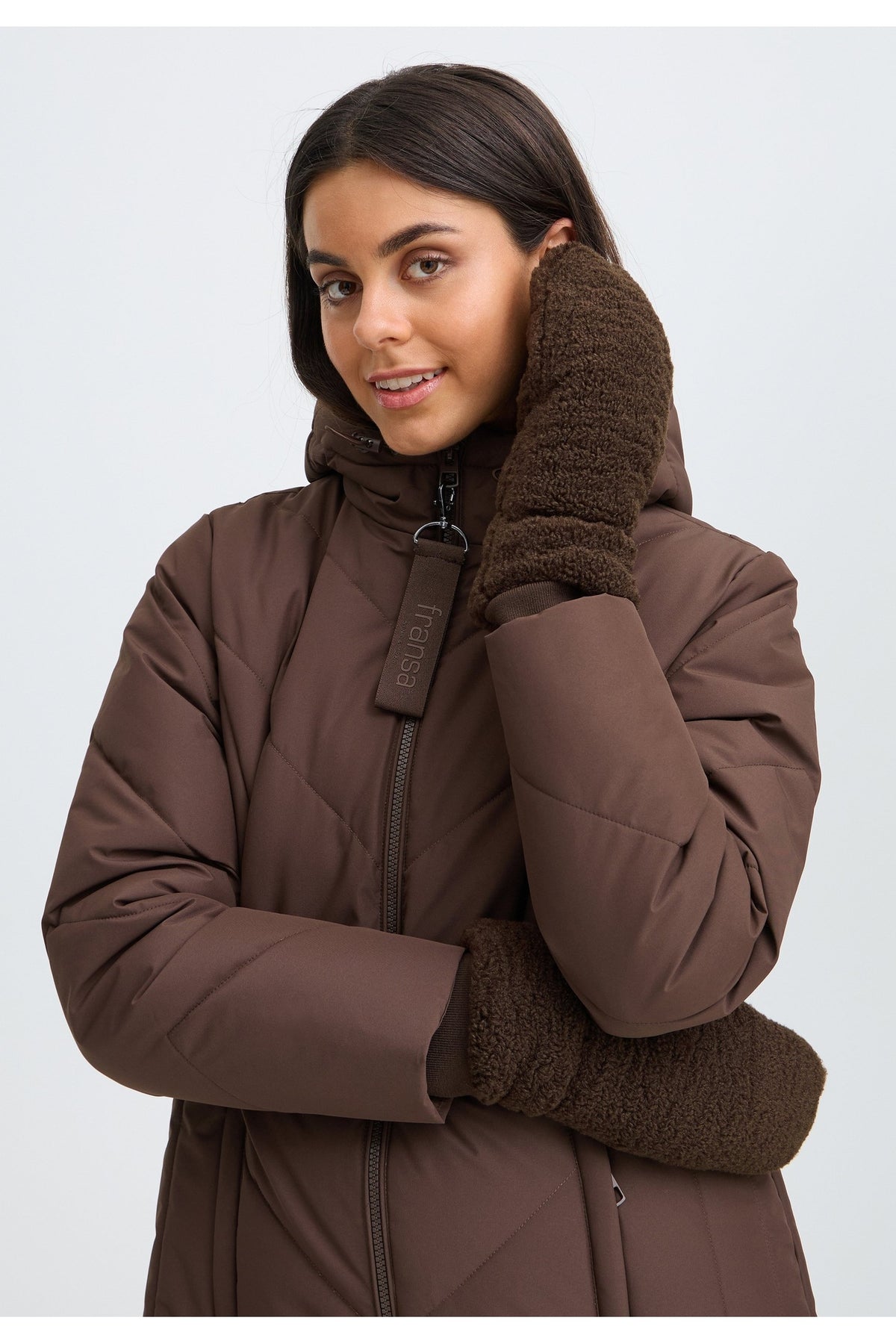 Fransa FRTEDDA MITTENS 1 Hot Fudge Mittens – model front. Shop Fransa at Dotique.