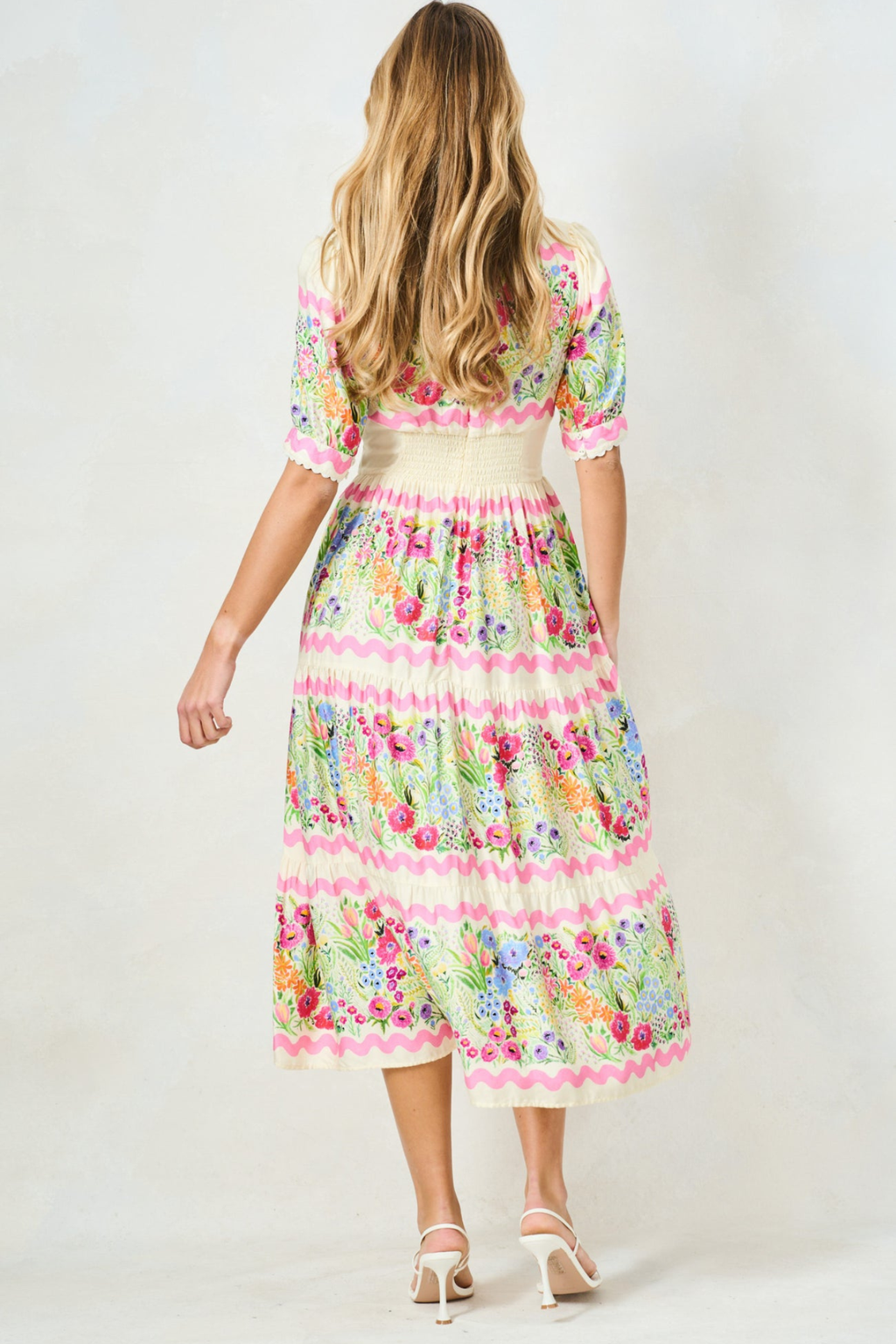 Back view of Hope & Ivy Larysa Maxi Dress with floral print, shop Hope and Ivy at Dotique for elegant maxi styles.