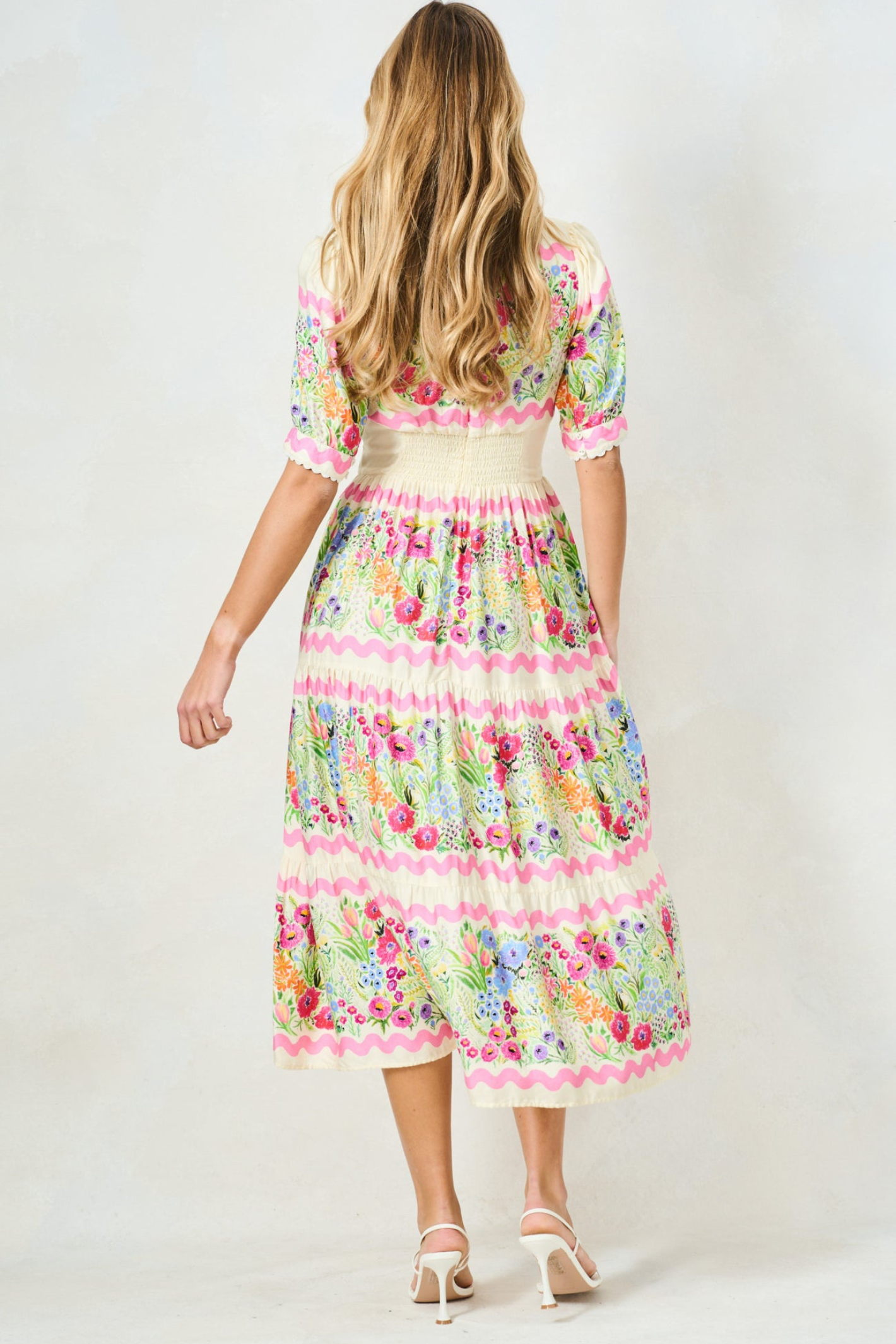 Back view of Hope & Ivy Larysa Maxi Dress with floral print, shop Hope and Ivy at Dotique for elegant maxi styles.