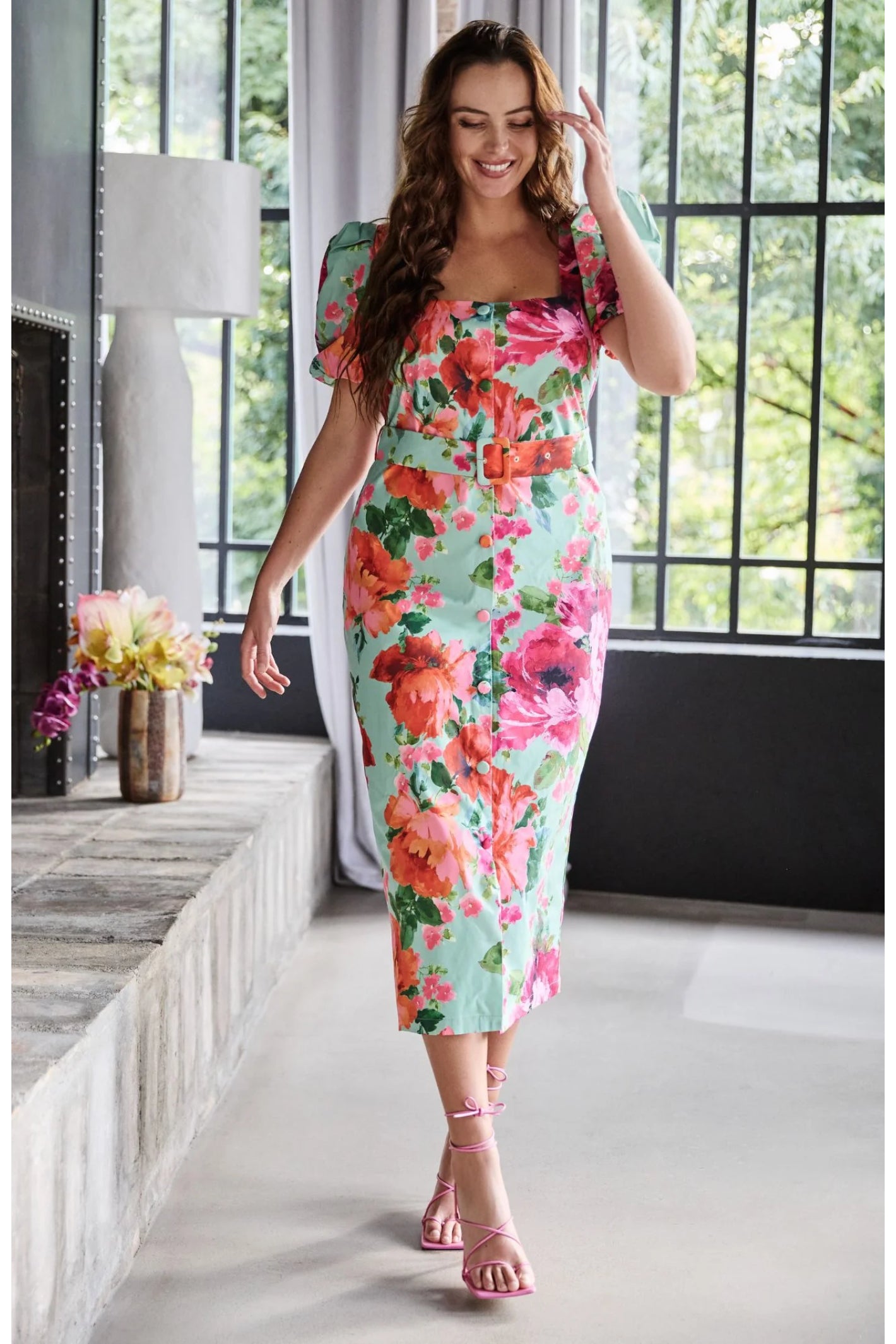 Woman wearing Hope & Ivy The Rowena Puff Sleeve Sweetheart Neckline Pencil Dress by Hope and Ivy Shop Dotique now