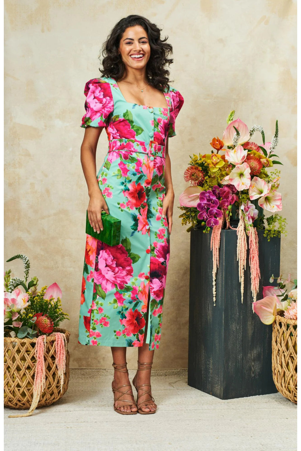 Woman wearing Hope & Ivy The Rowena Puff Sleeve Sweetheart Neckline Pencil Dress by Hope and Ivy Shop Hope and Ivy at Dotique