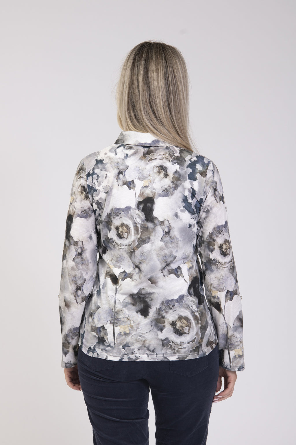 shop Jessica Graaf at Dotique