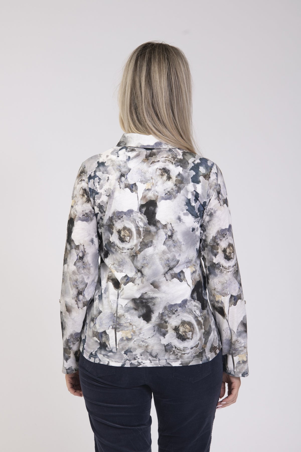 shop Jessica Graaf at Dotique